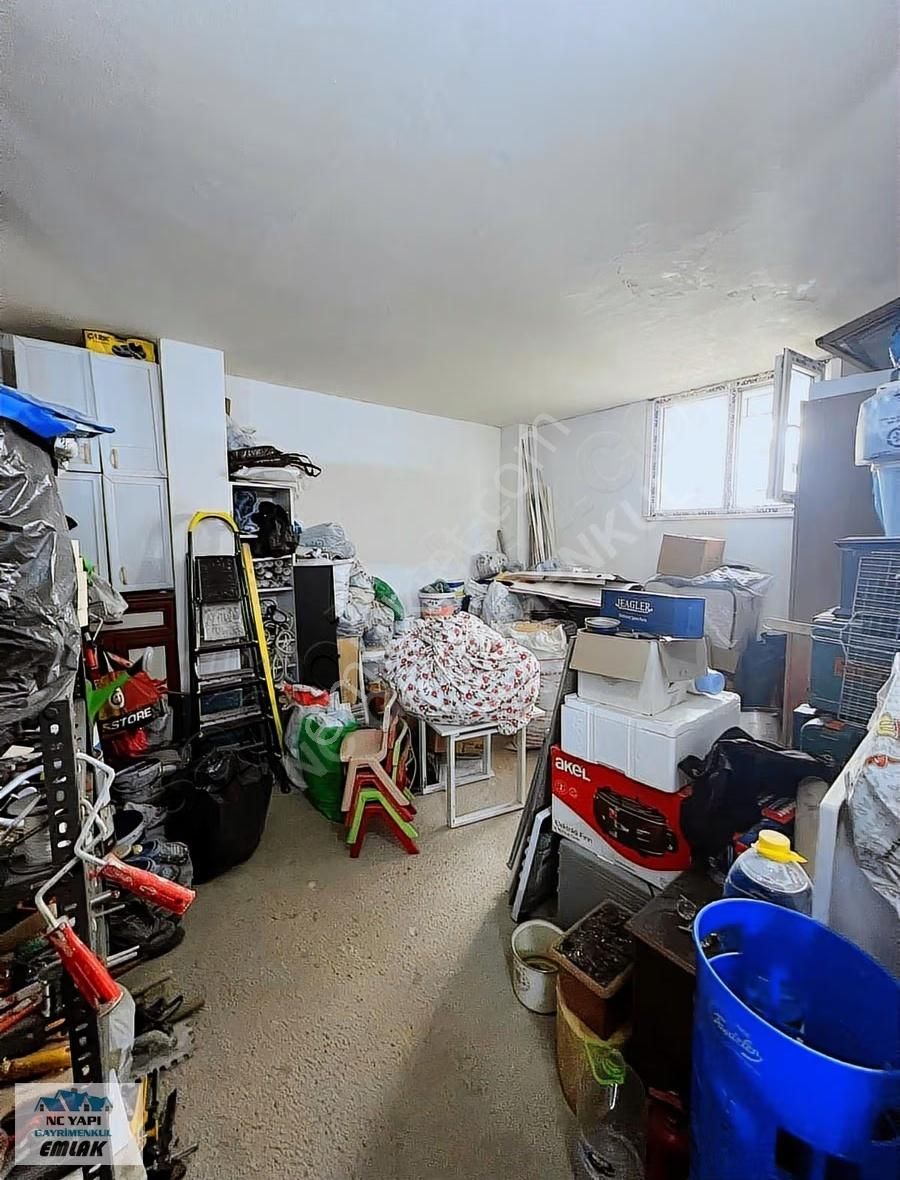 Geniş Ailelere Özel Cadde Dibinde 3+1 Acil Satılık Daire !!!!