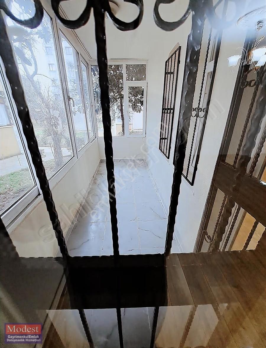 Cumhuriyet Mahallesinde Metroya Yakın Kiralık Daire - Görsel 17