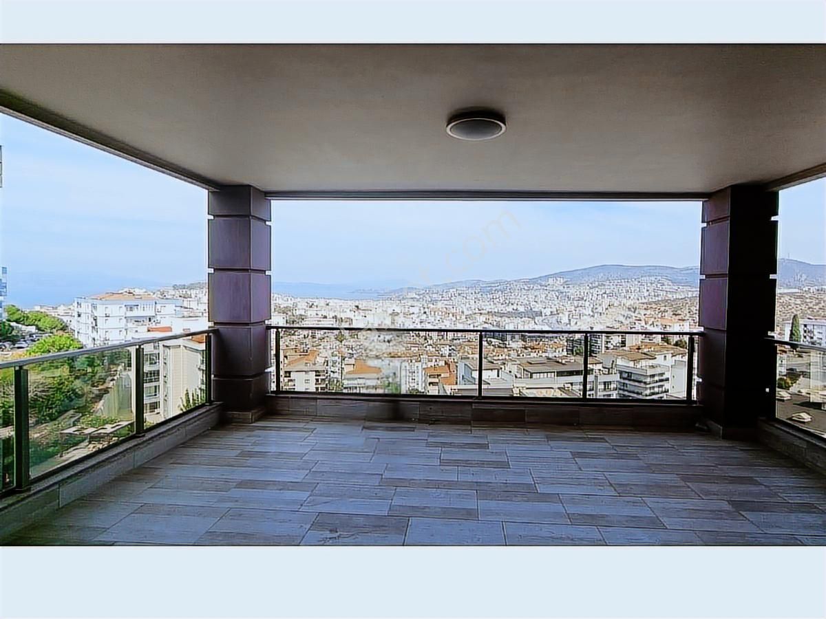 Kuşadası, Kadınlardenizinde Satılık, Deniz Manzaralı, 3+1 Daire - Görsel 2