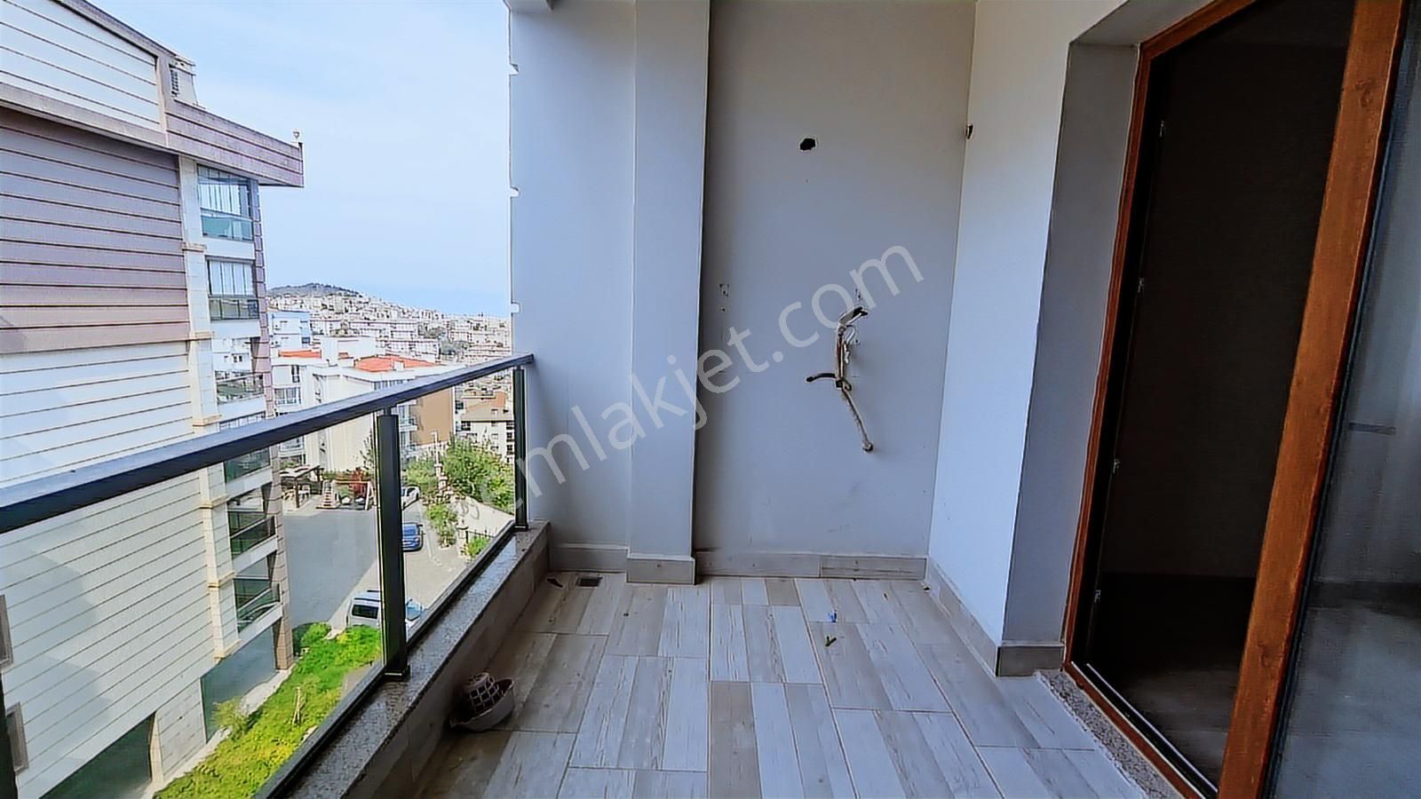 Kuşadası, Kadınlardenizinde Satılık, Deniz Manzaralı, 3+1 Daire - Görsel 26