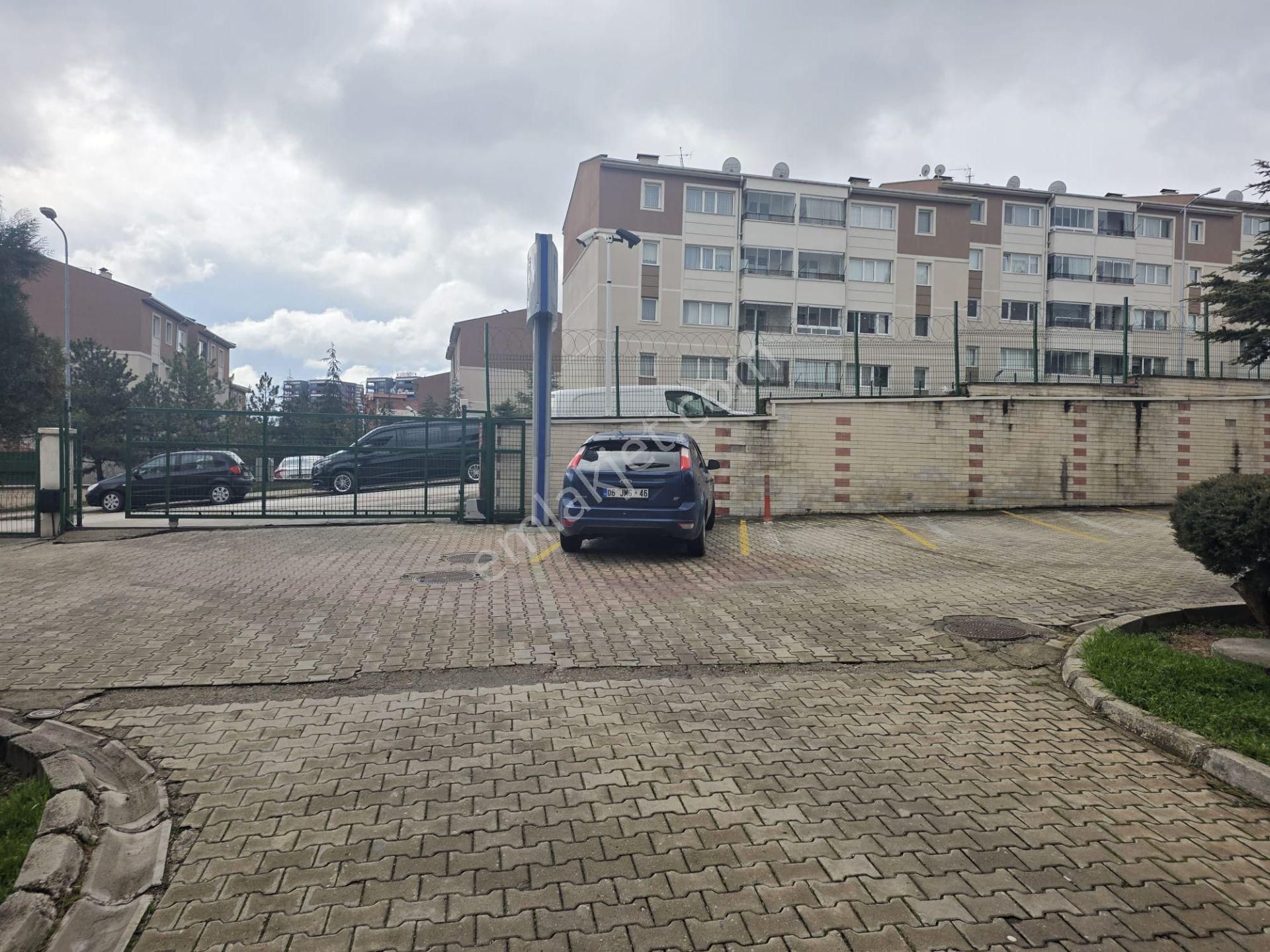 Batıkent Batısitesi Mahallesi Egemen Sitesi Arakat 3+1 Kiralık Daire - Görsel 4