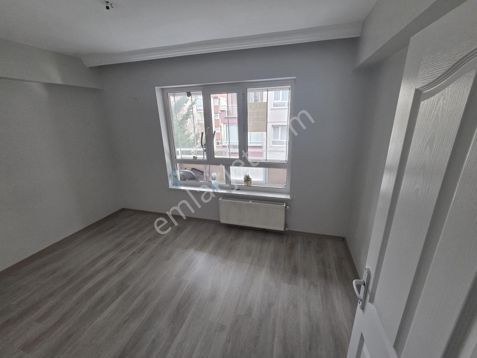 Batıkent Batısitesi Mahallesi Egemen Sitesi Arakat 3+1 Kiralık Daire - Görsel 23