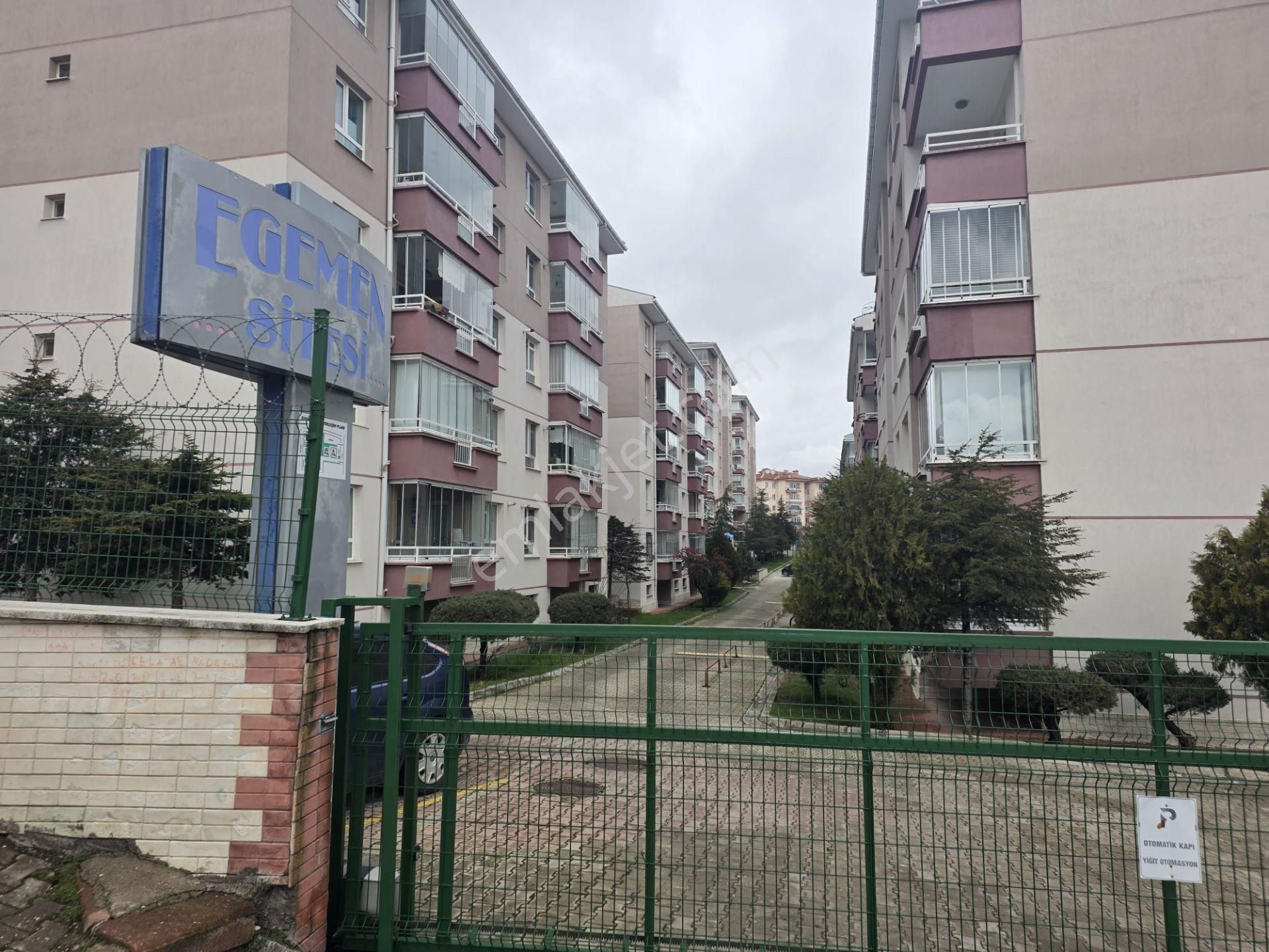 Batıkent Batısitesi Mahallesi Egemen Sitesi Arakat 3+1 Kiralık Daire - Görsel 3