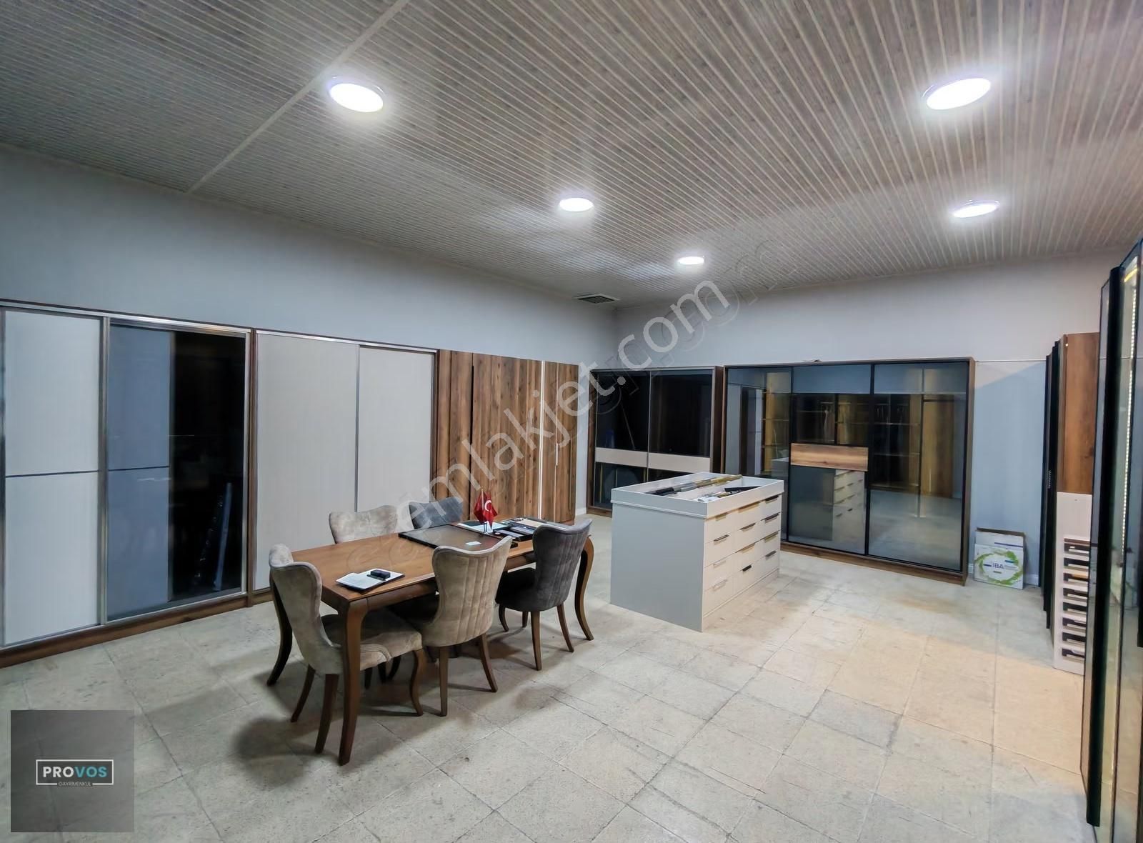 Provos Gayrimenkul, Küçük Sanayide 745 M2 Satılık 3 Dükkan - Görsel 5