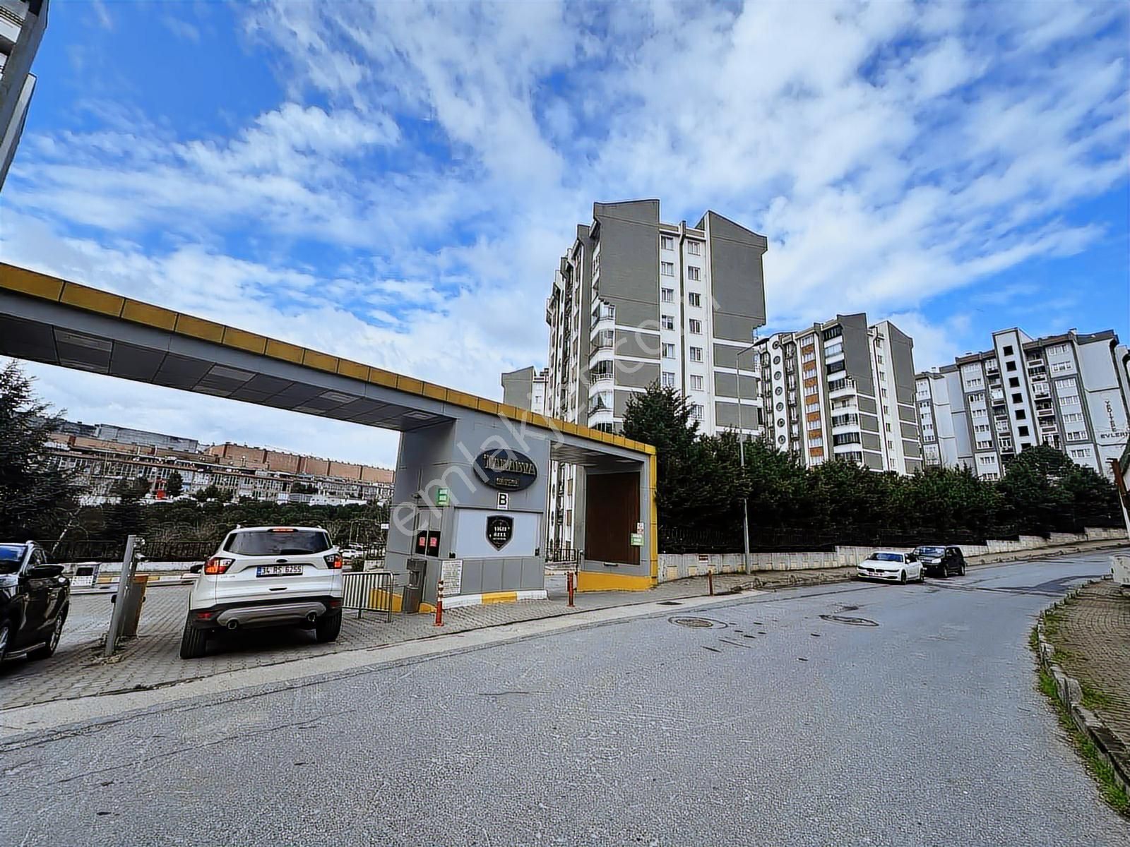 Başakşehir Tarabya Sitesi Boyalı Bakımlı Önü Açık Ferah 7/24gvn. - Görsel 2