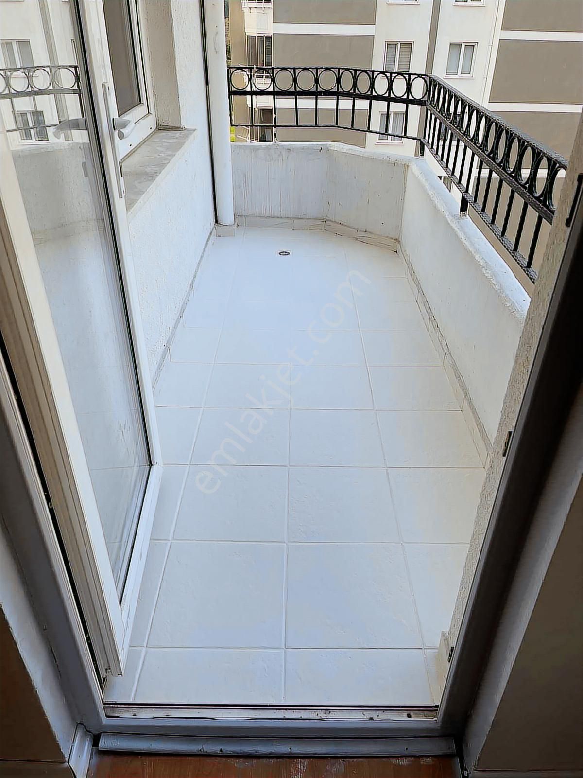 Başakşehir Tarabya Sitesi Boyalı Bakımlı Önü Açık Ferah 7/24gvn. - Görsel 7