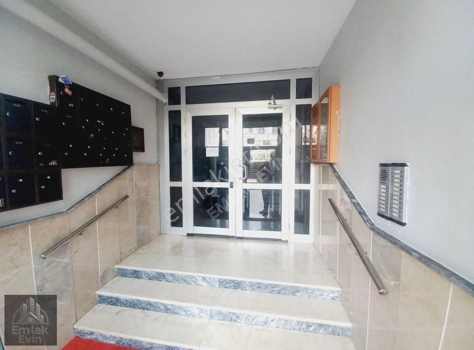 Eryaman'da Full Yapılı, Site İçinde, 2. Ara Kat 3+1 Daire - Görsel 33