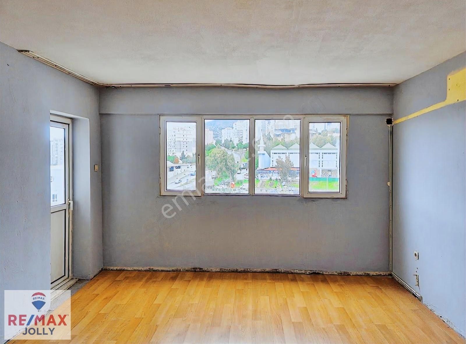 İzmir Bornova Evka-4 Mahallesinde 2+1 Satılık Ara Kat Daire - Görsel 25