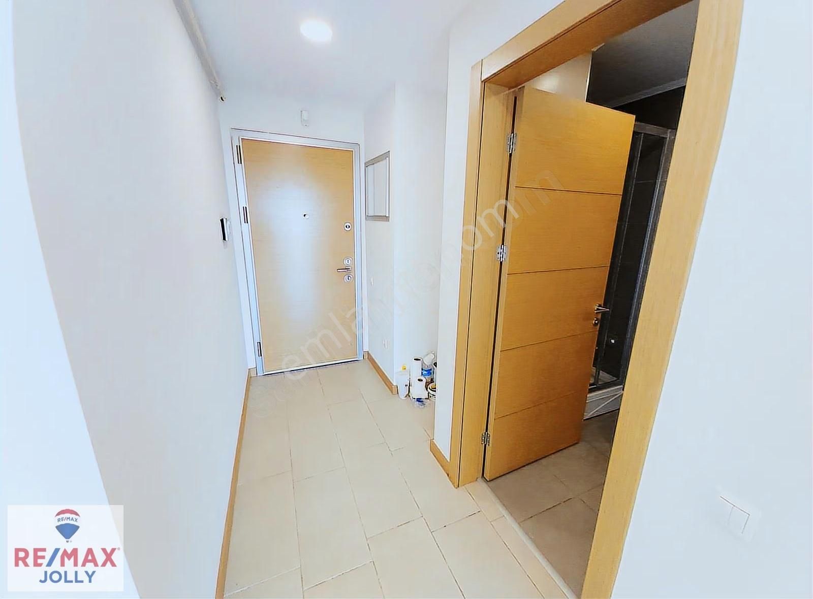 Oyak Buca 2.etap Kiralık 1+1 Daire Serdar Yakın Remax Jolly - Görsel 16