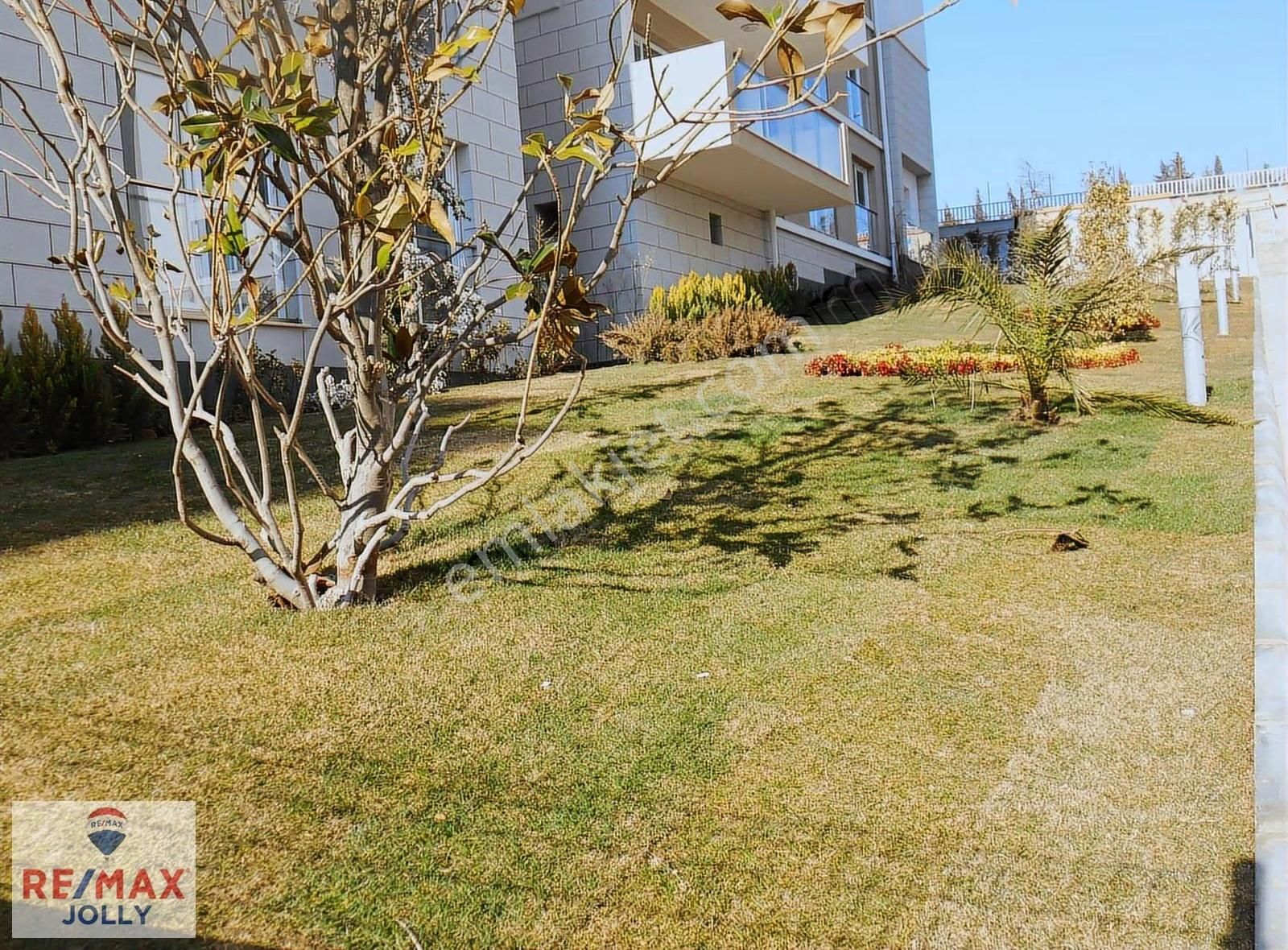 Oyak Buca 2.etap Kiralık 1+1 Daire Serdar Yakın Remax Jolly - Görsel 22