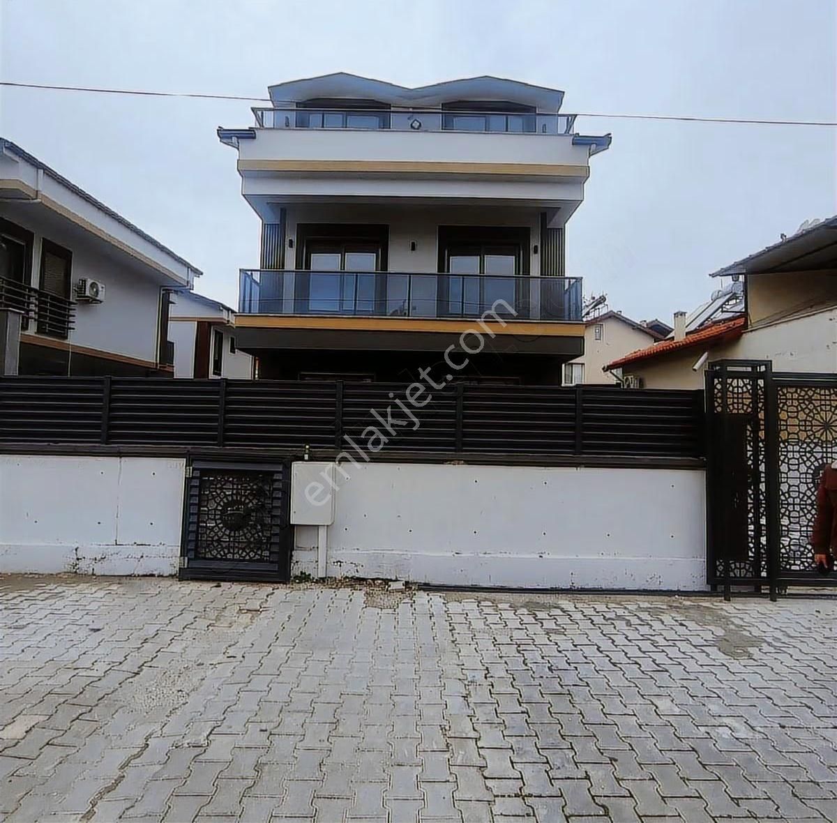 Fethiye Yeni Mahalle De Çalış Sahiline Yakın 4+1 Satılik Villa - Görsel 14