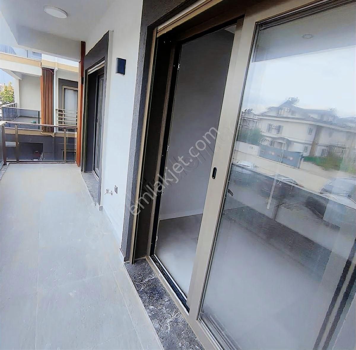 Fethiye Yeni Mahalle De Çalış Sahiline Yakın 4+1 Satılik Villa - Görsel 3