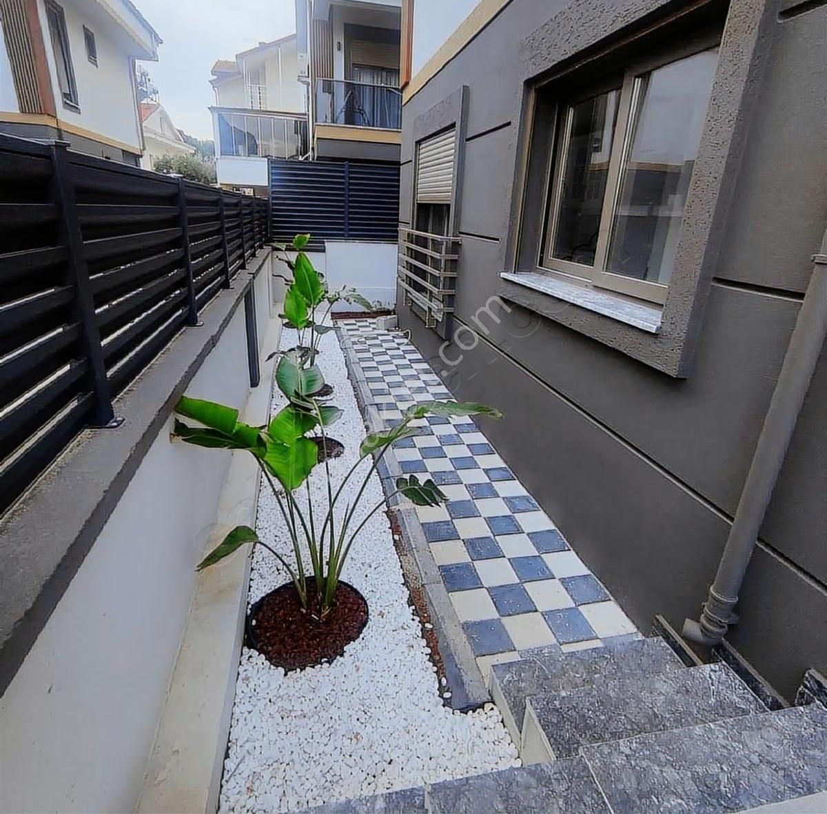 Fethiye Yeni Mahalle De Çalış Sahiline Yakın 4+1 Satılik Villa - Görsel 24