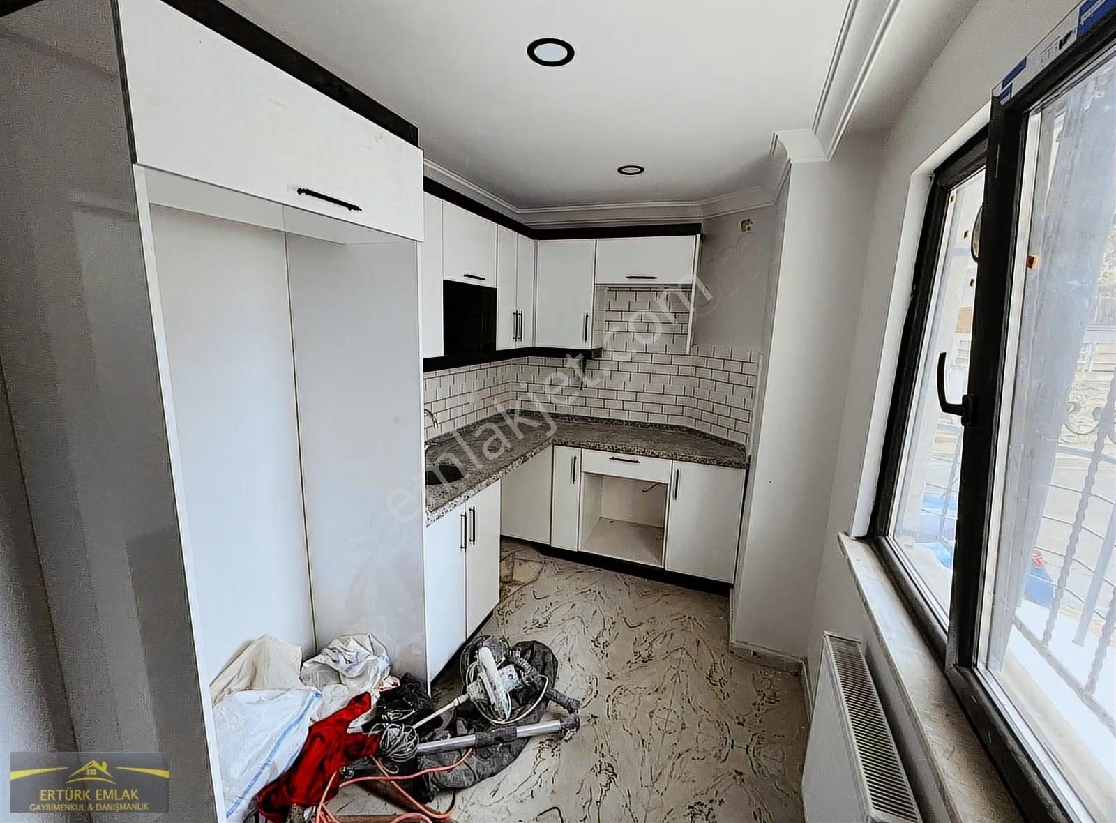 Ertürk Emlak'tan Atatürk Mah'de 4+1 145 M2 Yüksek Ters Dublex - Görsel 3