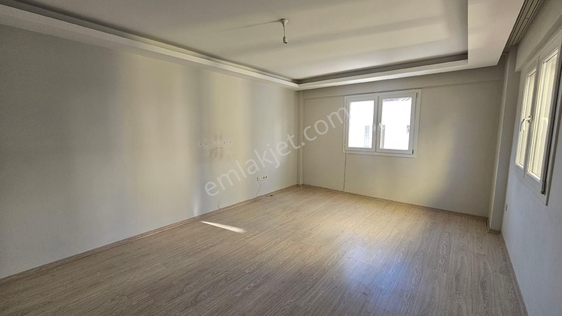 Ayb Gayrimenkulden Tuzlada Fırsat 1+1 Satılık Daire - Görsel 2