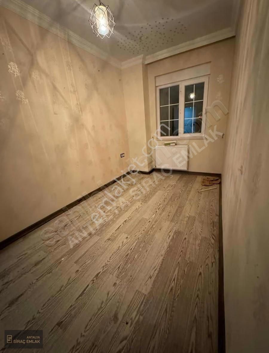 Kızılarıkta Kiralık 2+1 Daire Asansörlü Doğalgazlı Cam Balkonlu - Görsel 2