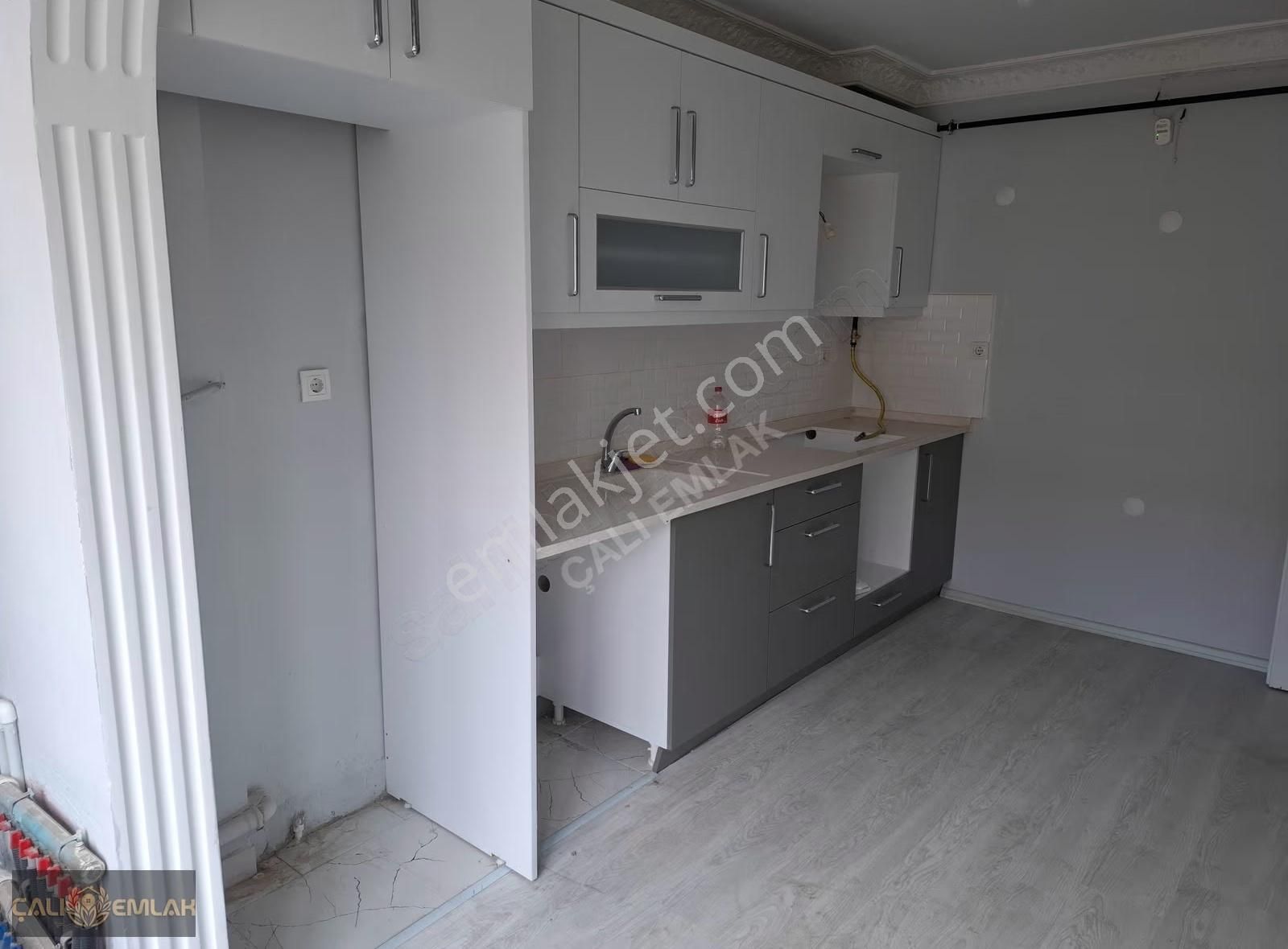 Karacabey Merkezde Kiralık 3+1 Daire & İş Yeri Fırsatı - Görsel 10