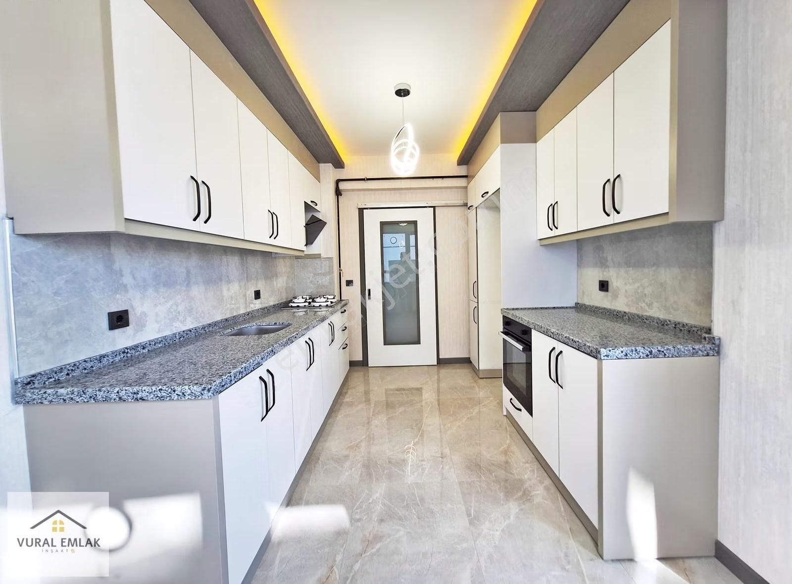 Vural Emlaktan 3+1 İskanlı Ultra Lüx Site İçirisinde 145m2 Acill - Görsel 6