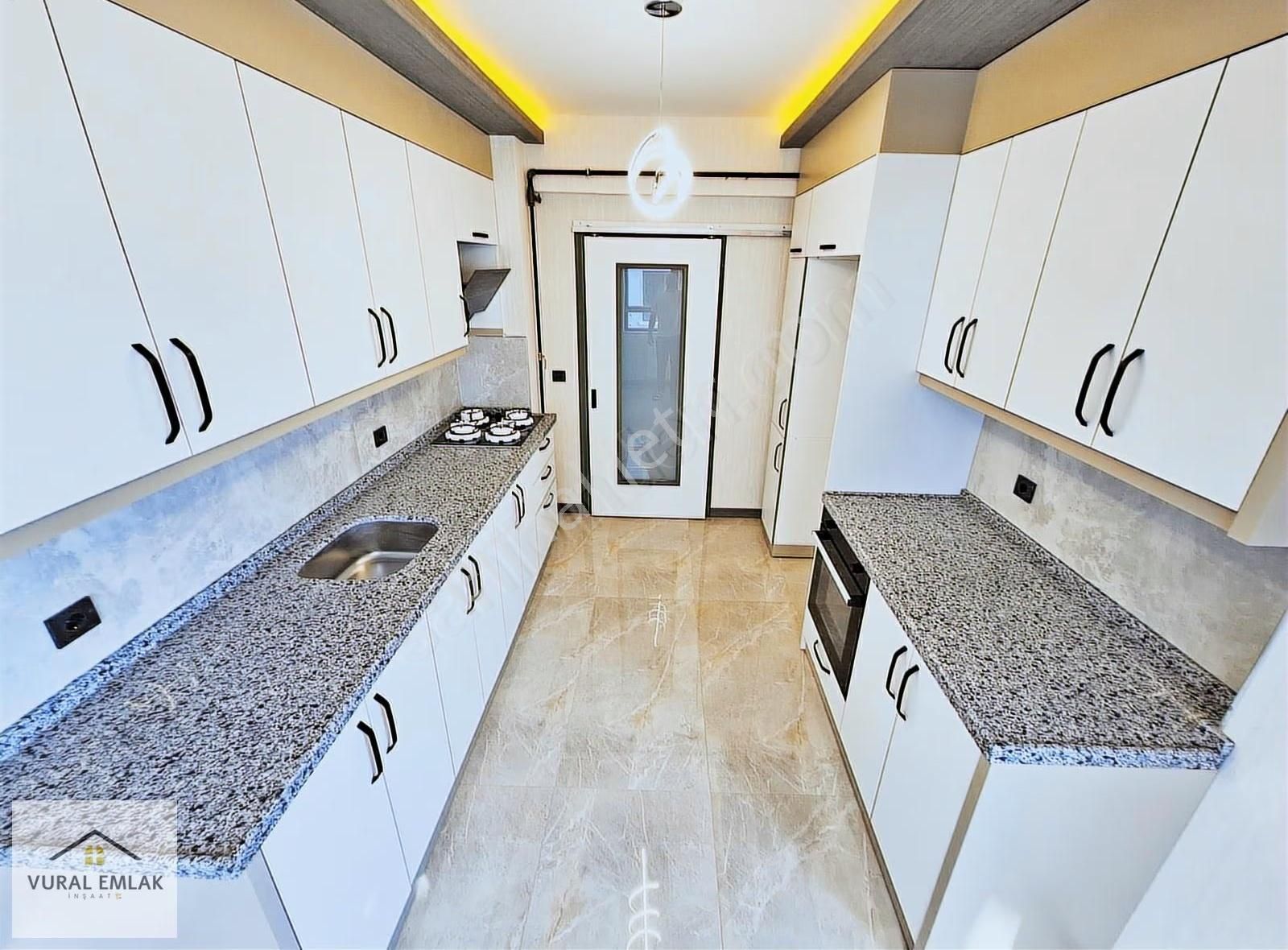 Vural Emlaktan 3+1 İskanlı Ultra Lüx Site İçirisinde 145m2 Acill - Görsel 26