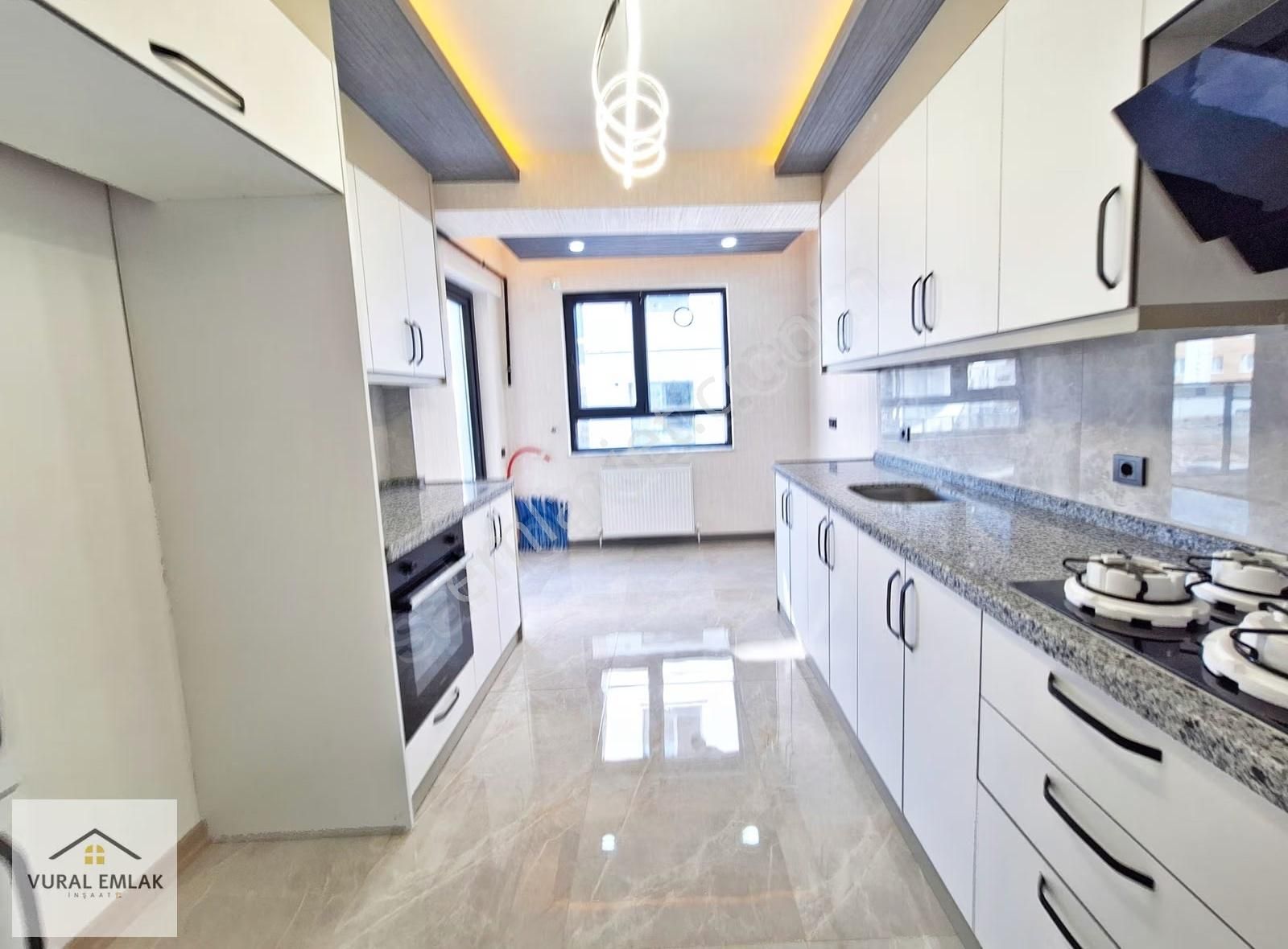 Vural Emlaktan 3+1 İskanlı Ultra Lüx Site İçirisinde 145m2 Acill - Görsel 33