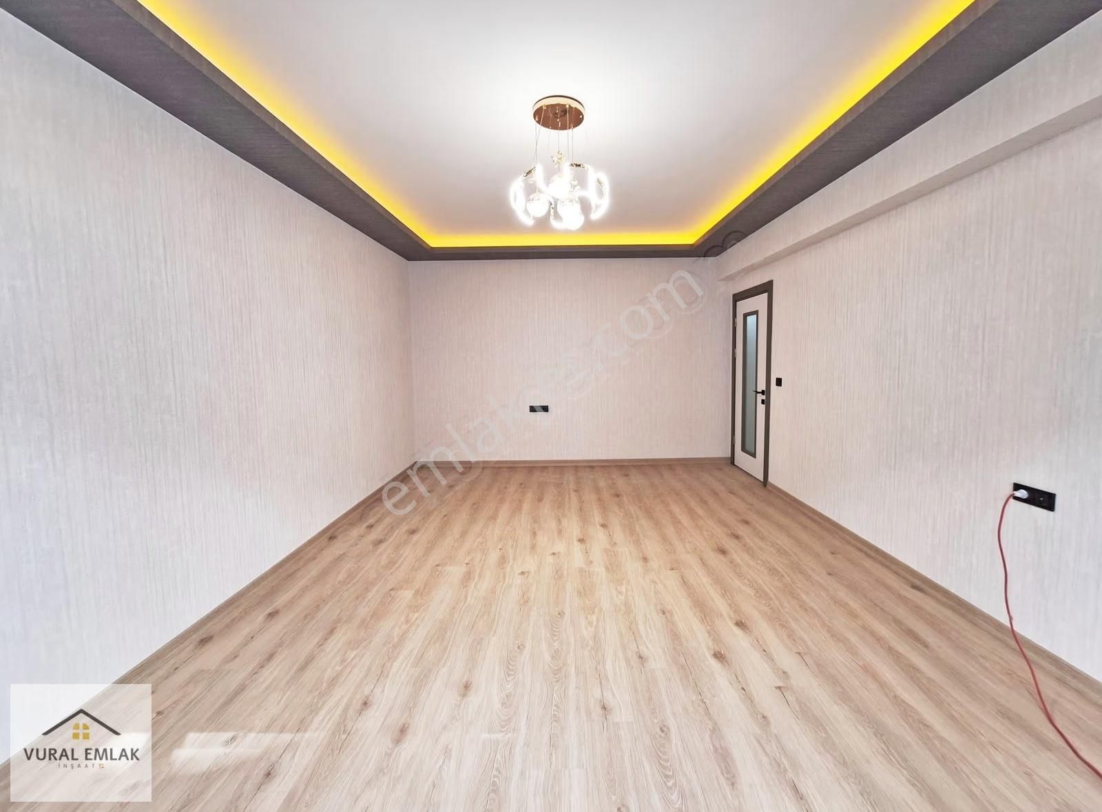 Vural Emlaktan 3+1 İskanlı Ultra Lüx Site İçirisinde 145m2 Acill - Görsel 11