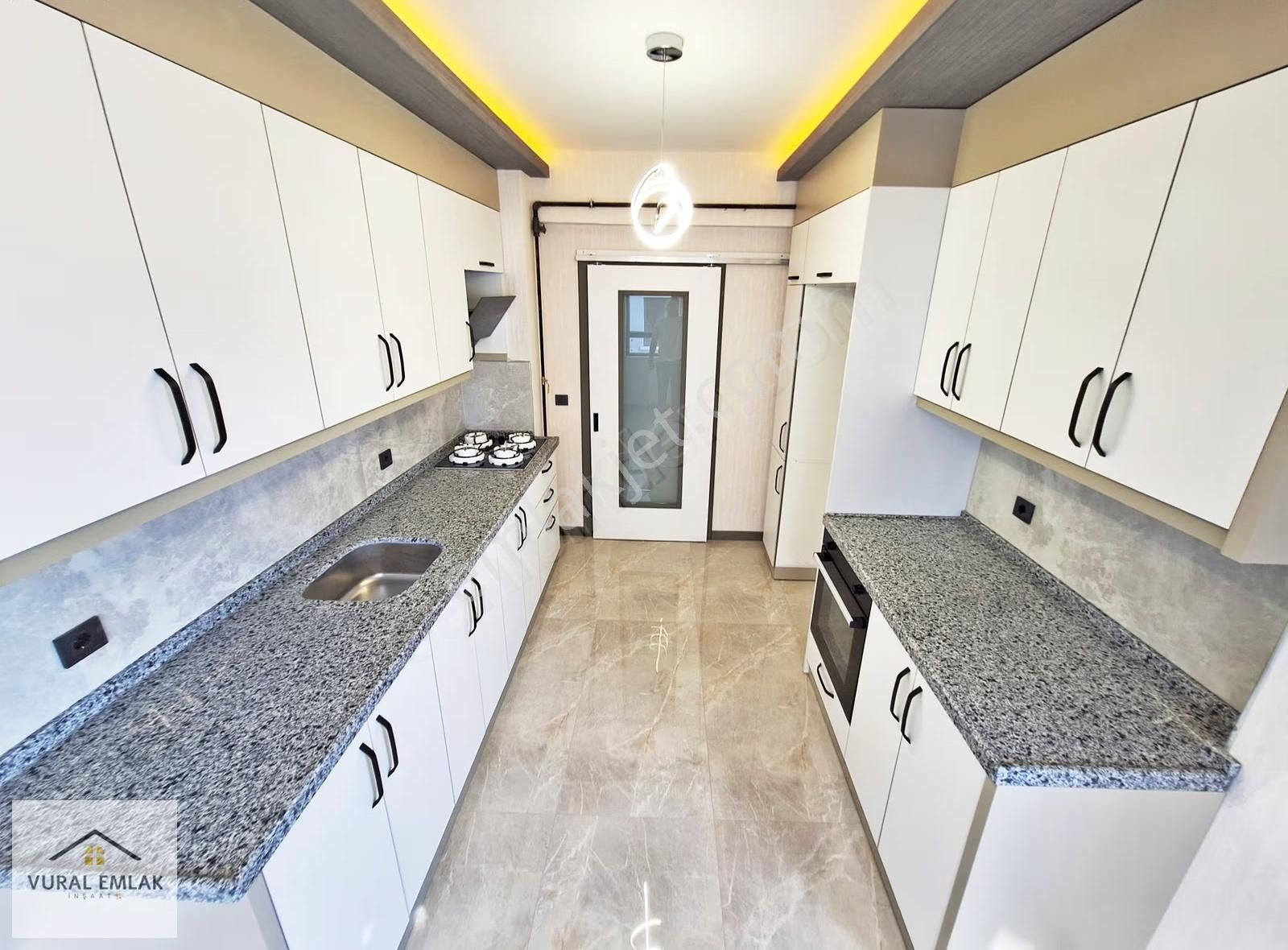 Vural Emlaktan 3+1 İskanlı Ultra Lüx Site İçirisinde 145m2 Acill - Görsel 13