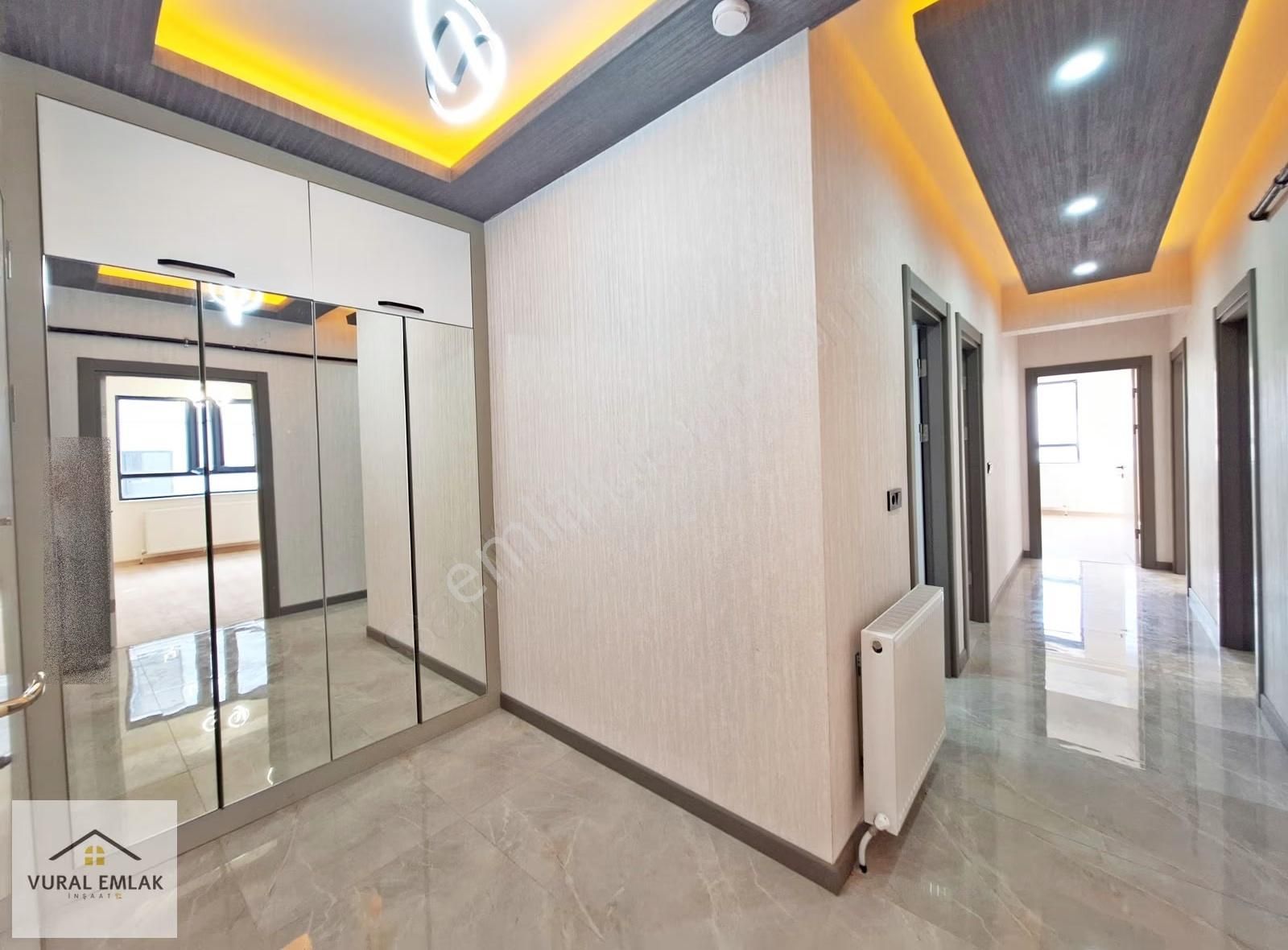 Vural Emlaktan 3+1 İskanlı Ultra Lüx Site İçirisinde 145m2 Acill - Görsel 32