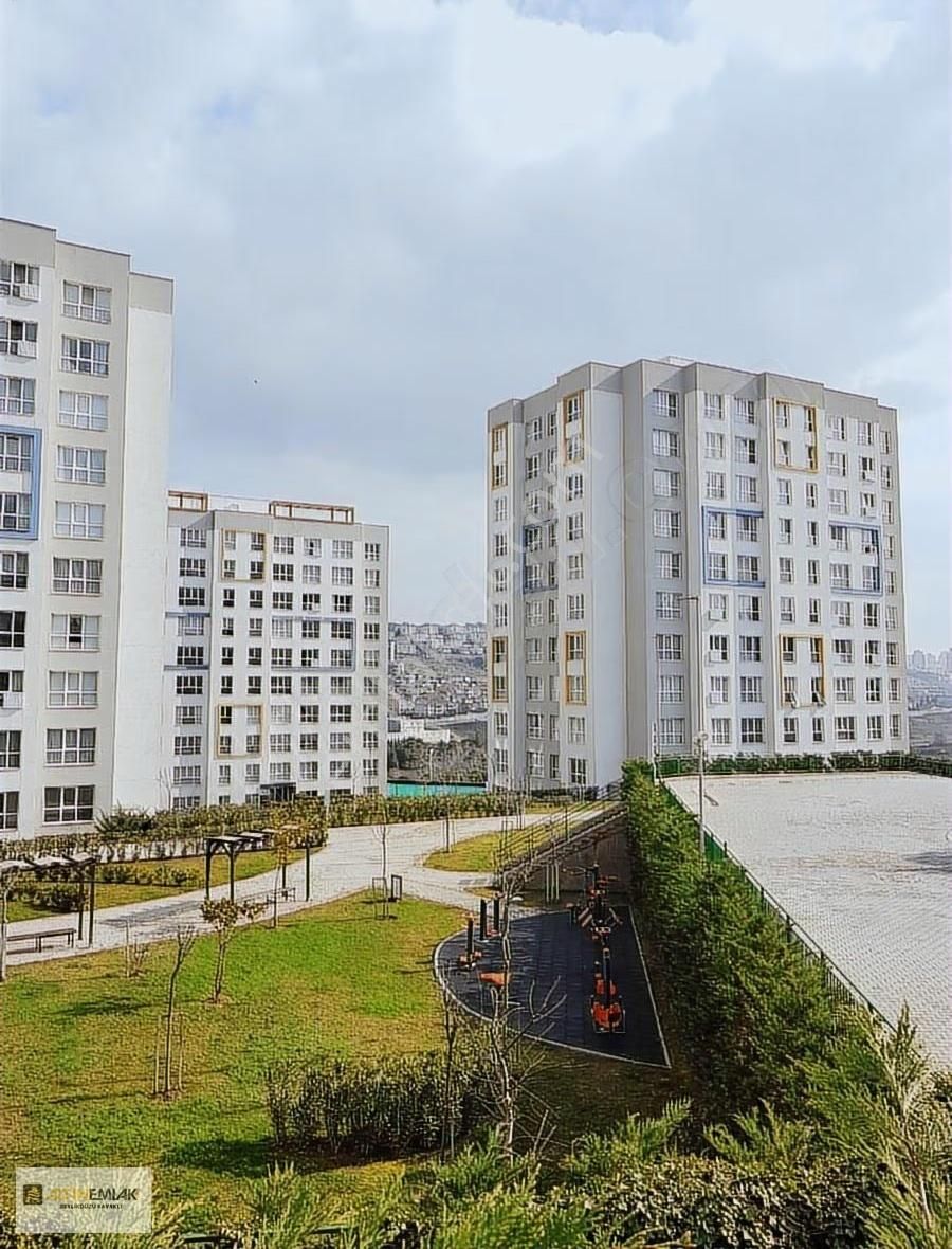 Bahçeşehir 2.kısım Başakkent Gölet Evleri Balkonlu 2+1 Kiralık