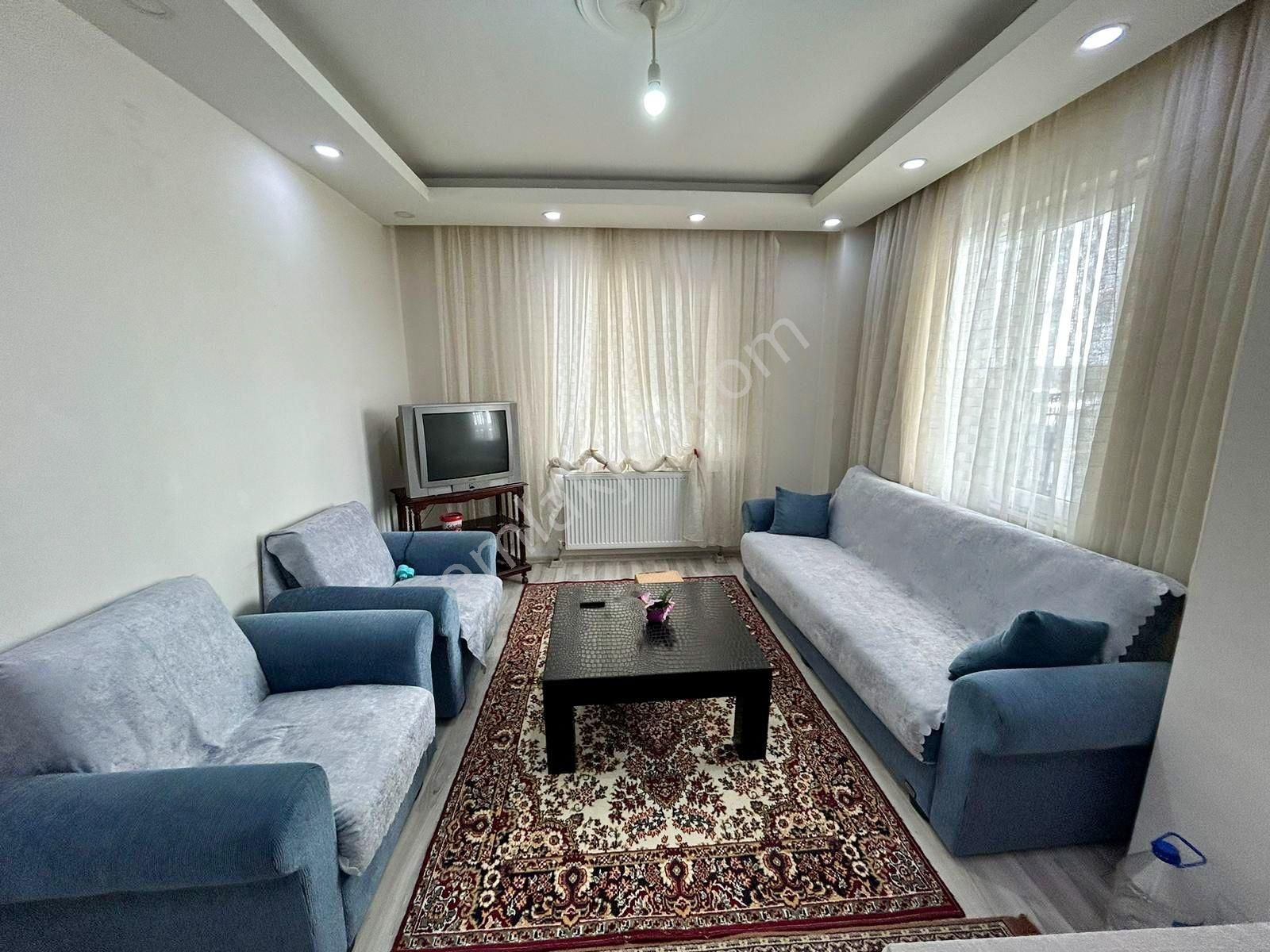 Çerkezköyde Eşyalı Kiralık 1+1 Daire