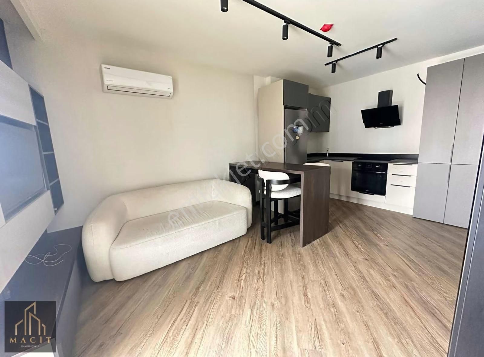 Macit'den Görükle Dumlupınar Mah'de Satılık Eşyalı 1+1 Daire - Görsel 14