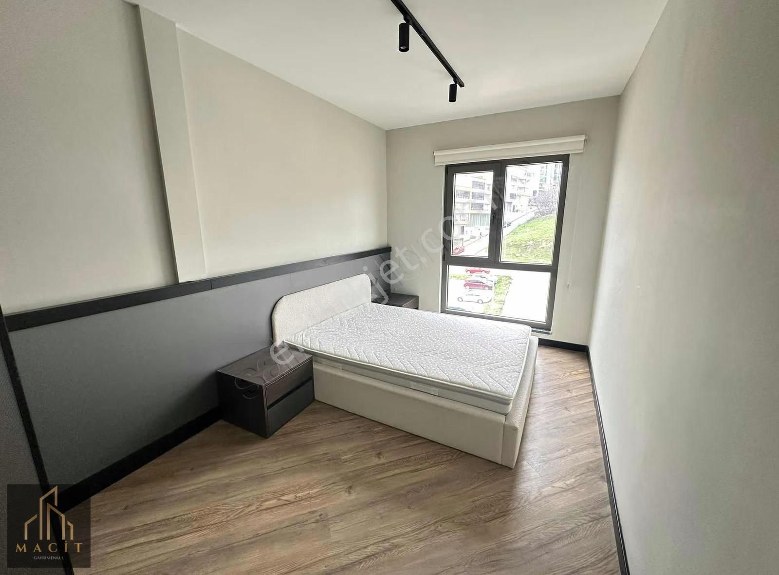 Macit'den Görükle Dumlupınar Mah'de Satılık Eşyalı 1+1 Daire - Görsel 32