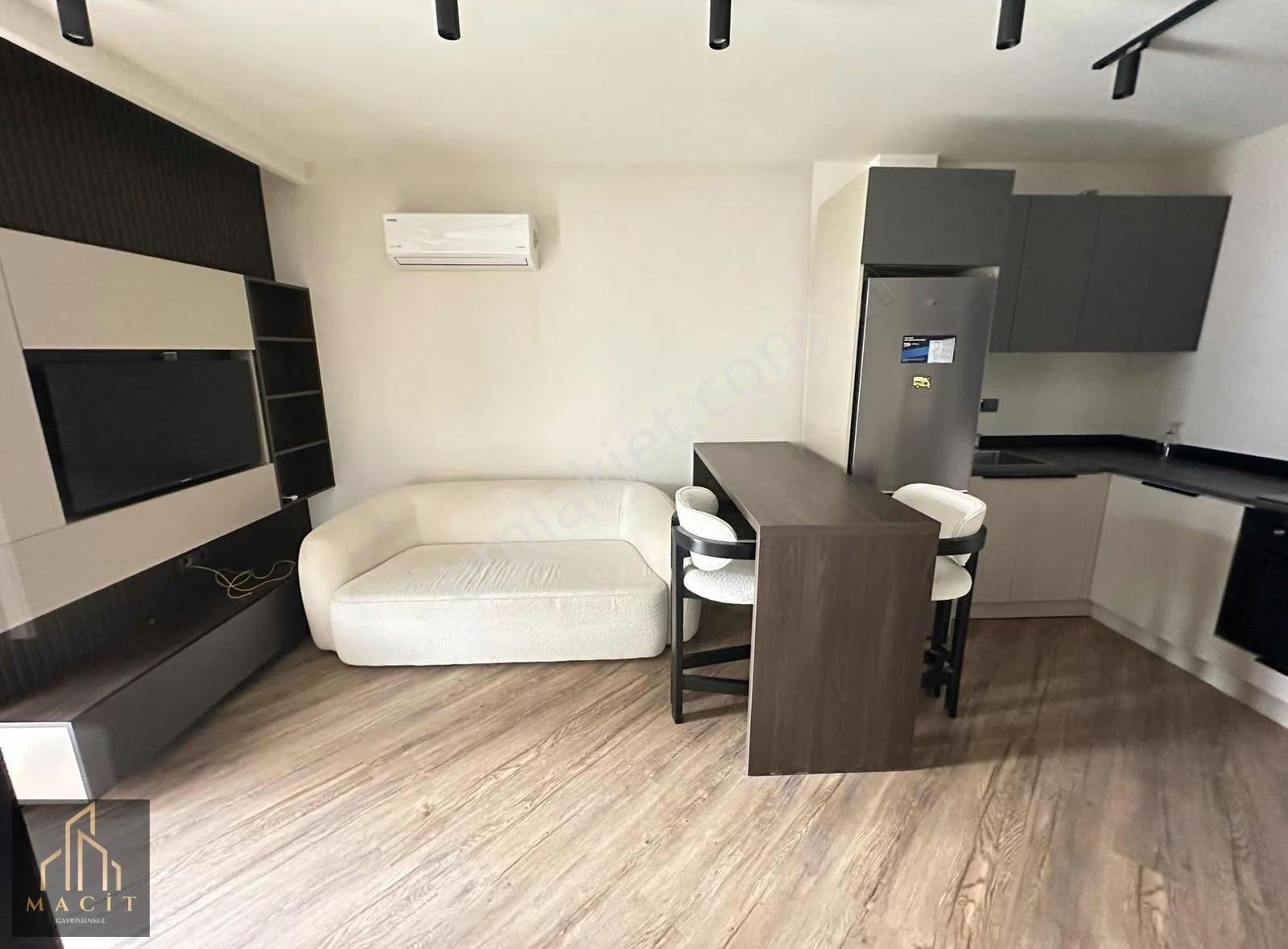 Macit'den Görükle Dumlupınar Mah'de Satılık Eşyalı 1+1 Daire - Görsel 5