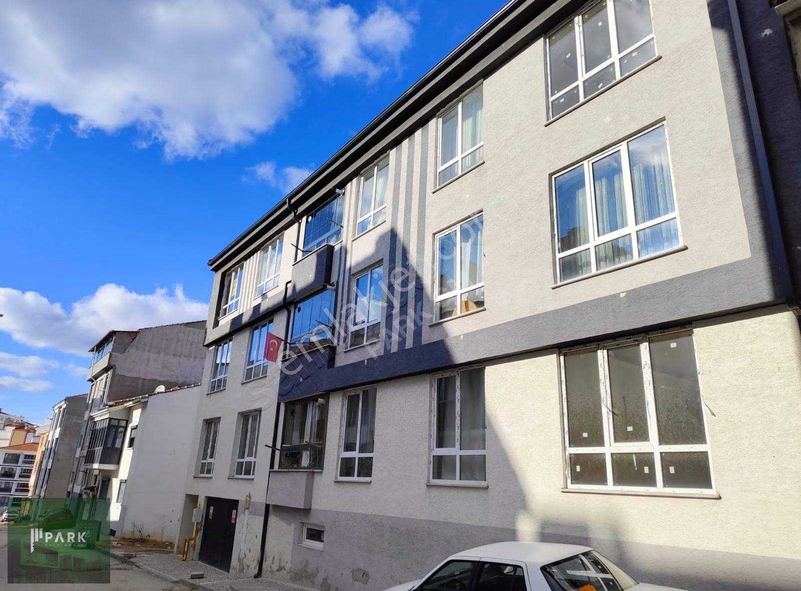 Park Gayrimenkul'den Emek Mh. Dilek Cad. Yakını Sıfır 2+1 Daire - Görsel 19