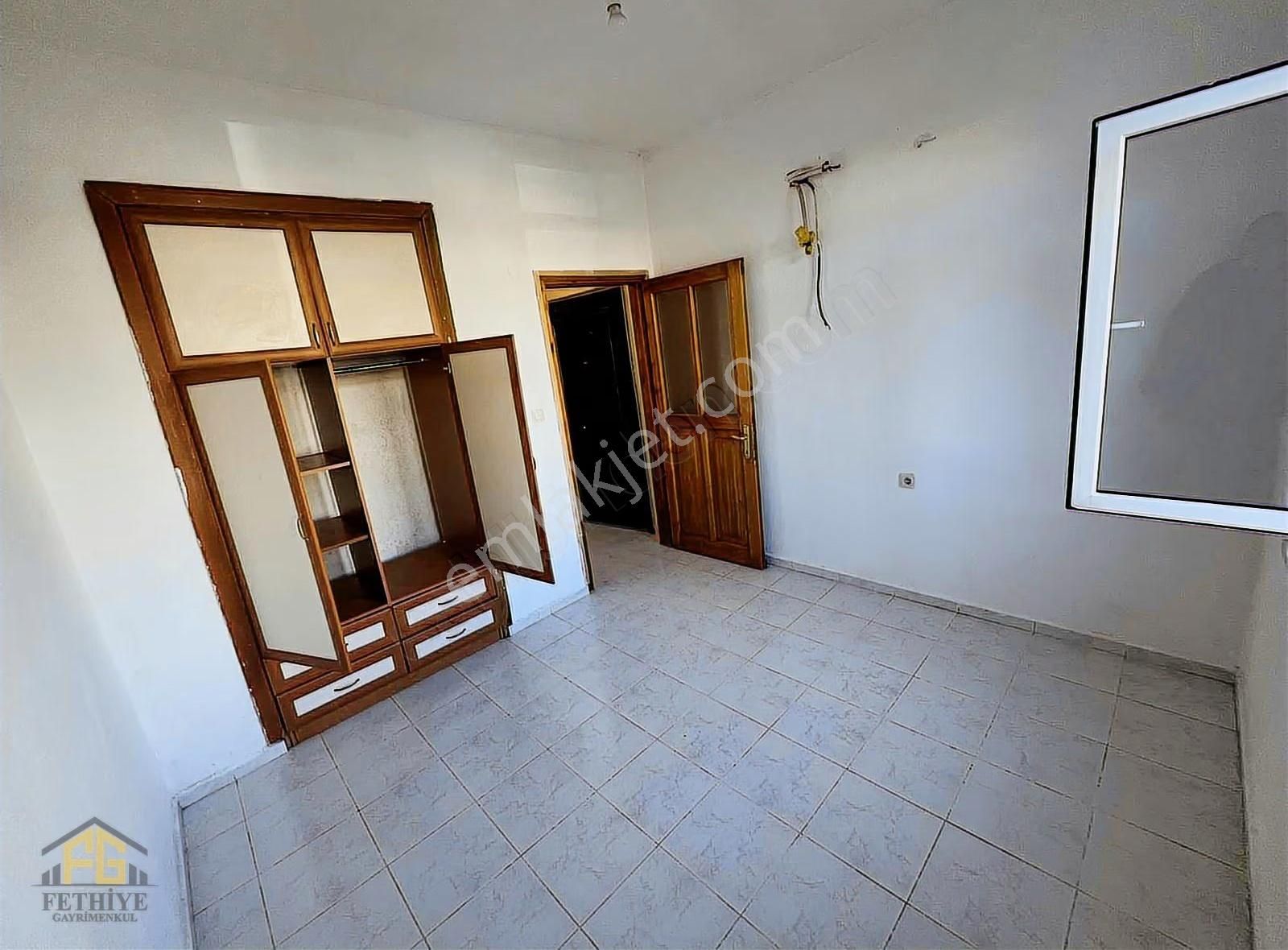 Foça Mahallesi Sahilde 1+1 Kiralık Daire - Görsel 9