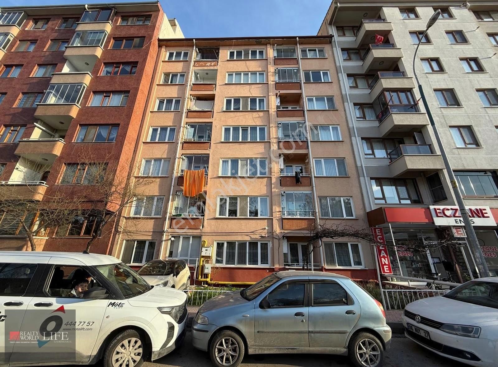 Rw Lıfe //akarbaşı Mh.eşyalı 120 M2 3+1 Kiralık Daire