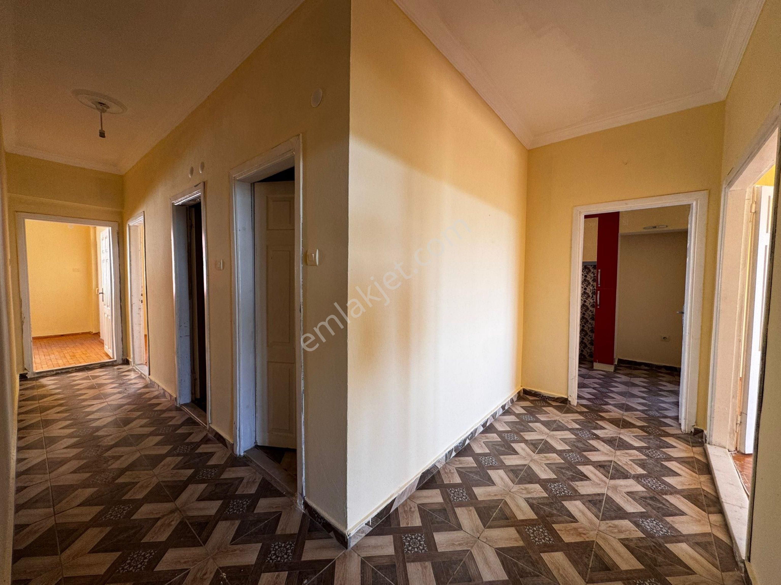 Kepez Güzelkent Sitesinde 3+1 Geniş Ara Katta Kiralık Daire - Görsel 27