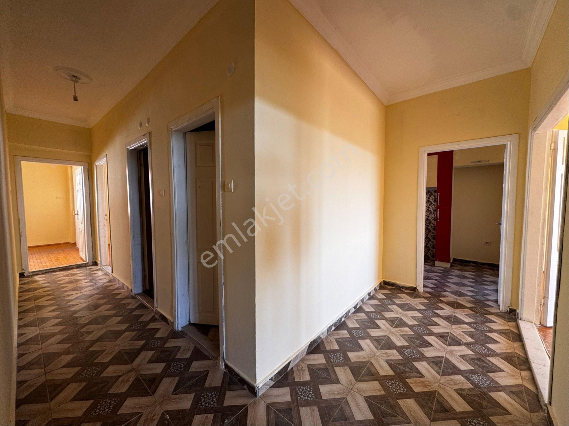 Kepez Güzelkent Sitesinde 3+1 Geniş Ara Katta Kiralık Daire - Görsel 31