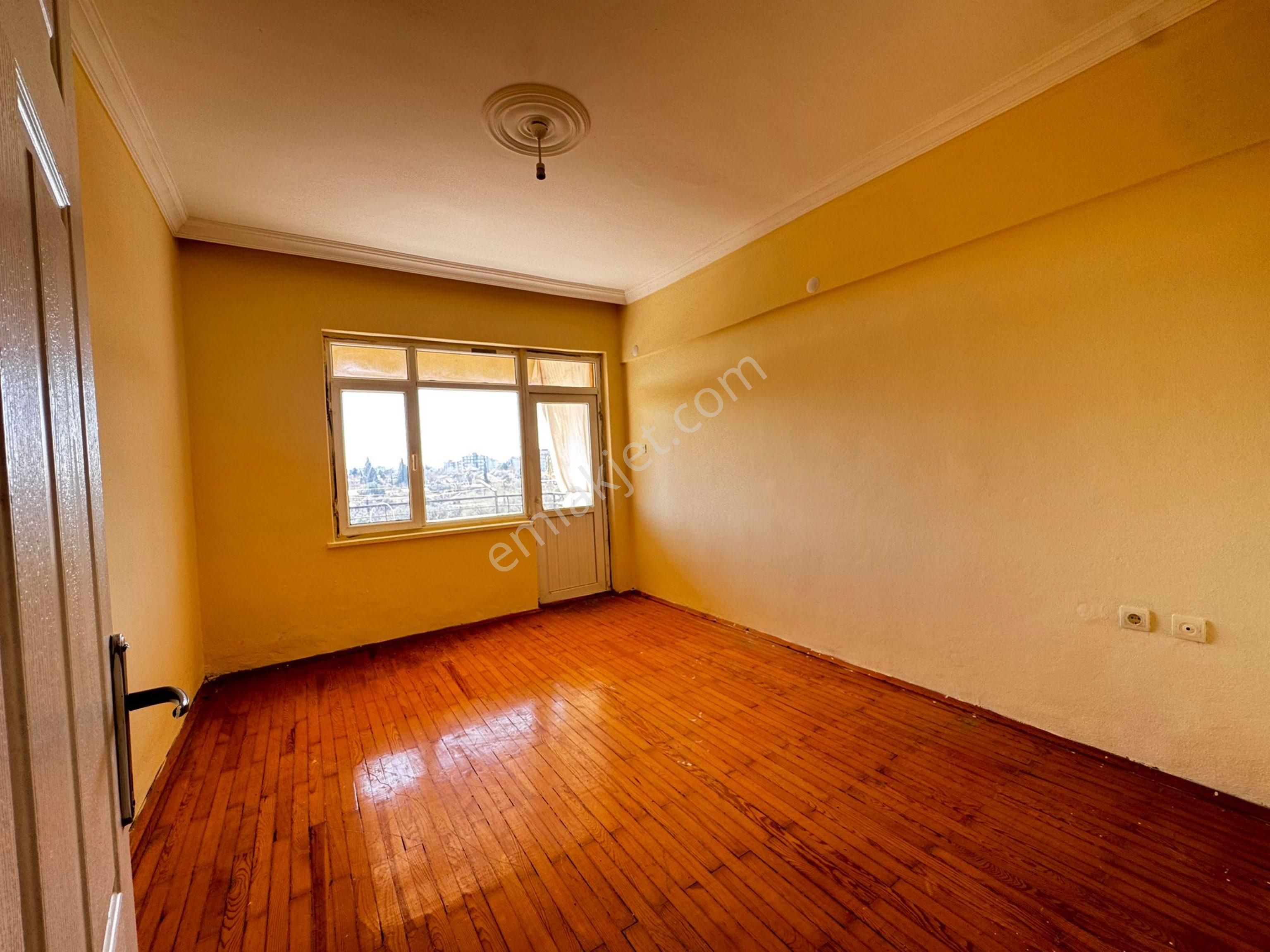 Kepez Güzelkent Sitesinde 3+1 Geniş Ara Katta Kiralık Daire - Görsel 12