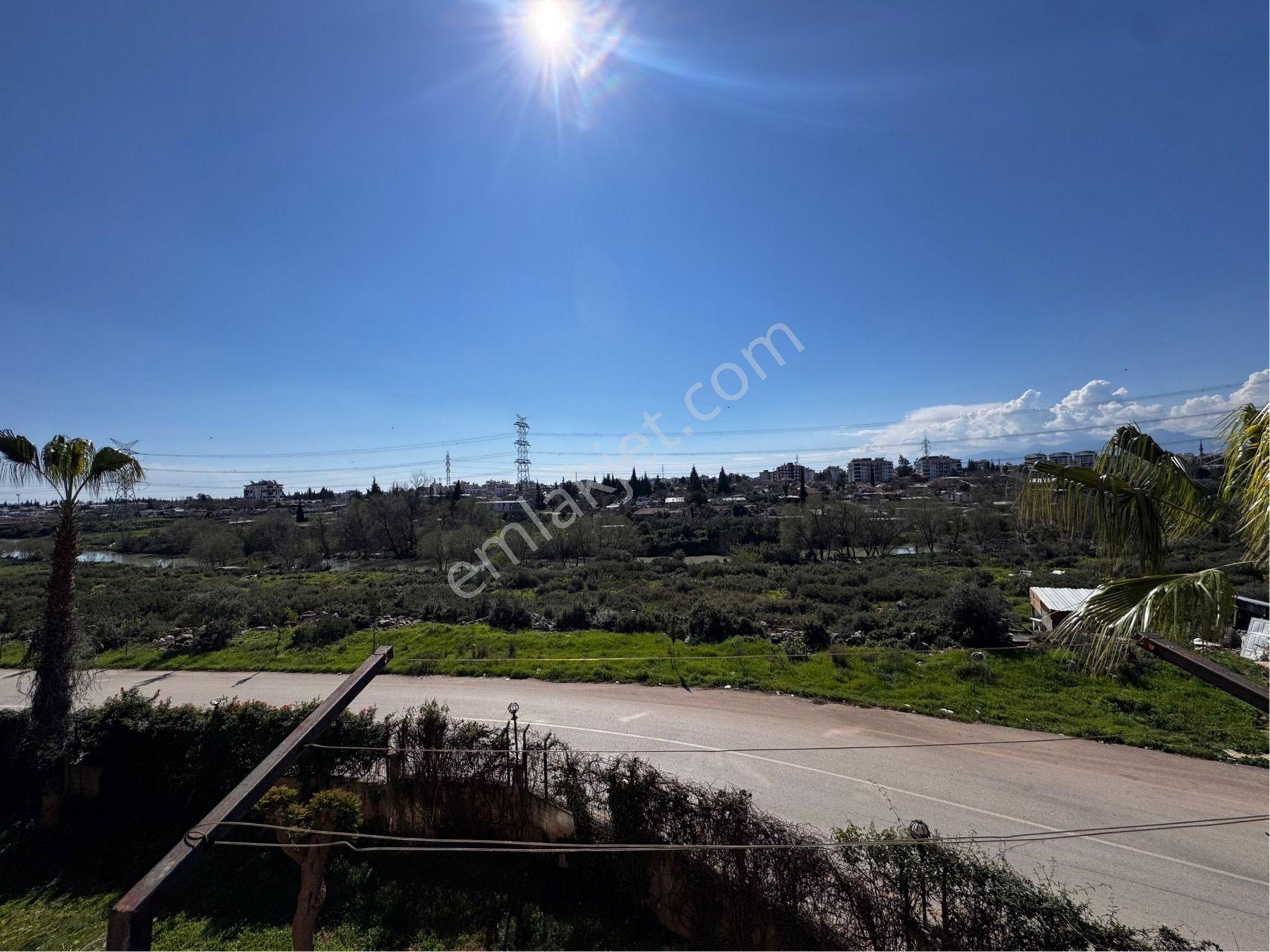 Kepez Güzelkent Sitesinde 3+1 Geniş Ara Katta Kiralık Daire - Görsel 24