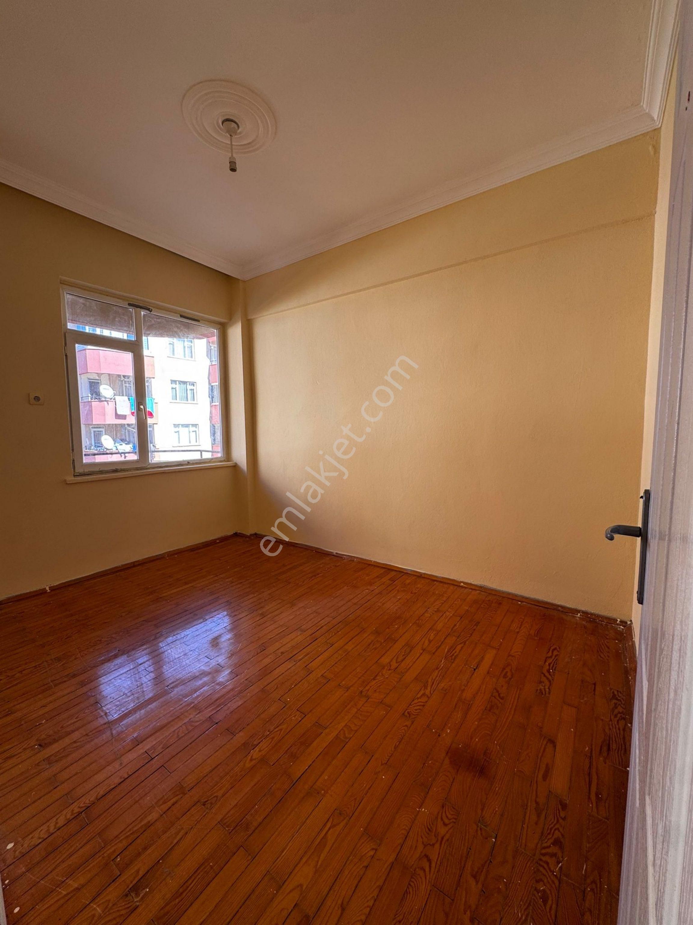 Kepez Güzelkent Sitesinde 3+1 Geniş Ara Katta Kiralık Daire - Görsel 9