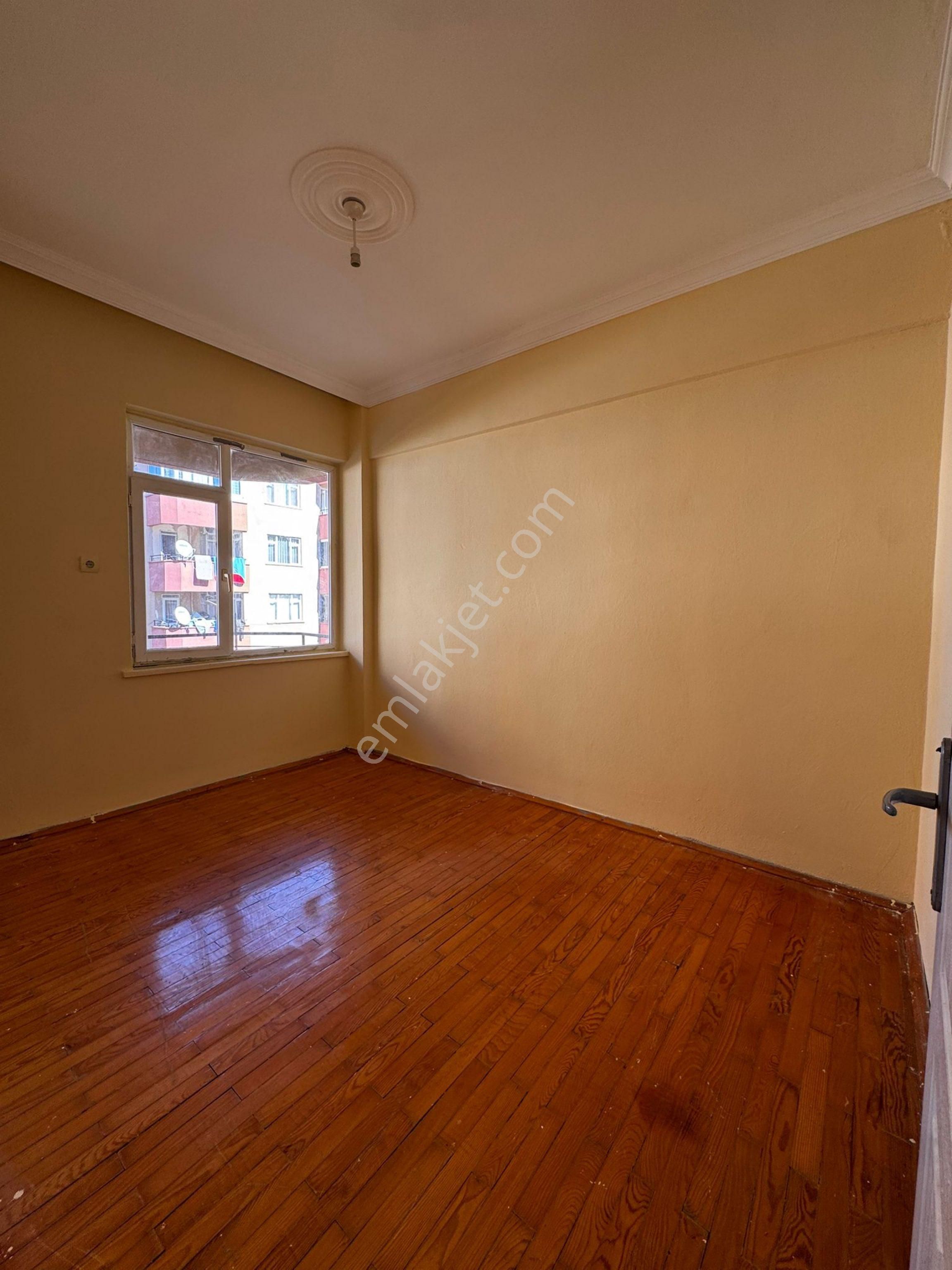 Kepez Güzelkent Sitesinde 3+1 Geniş Ara Katta Kiralık Daire - Görsel 5