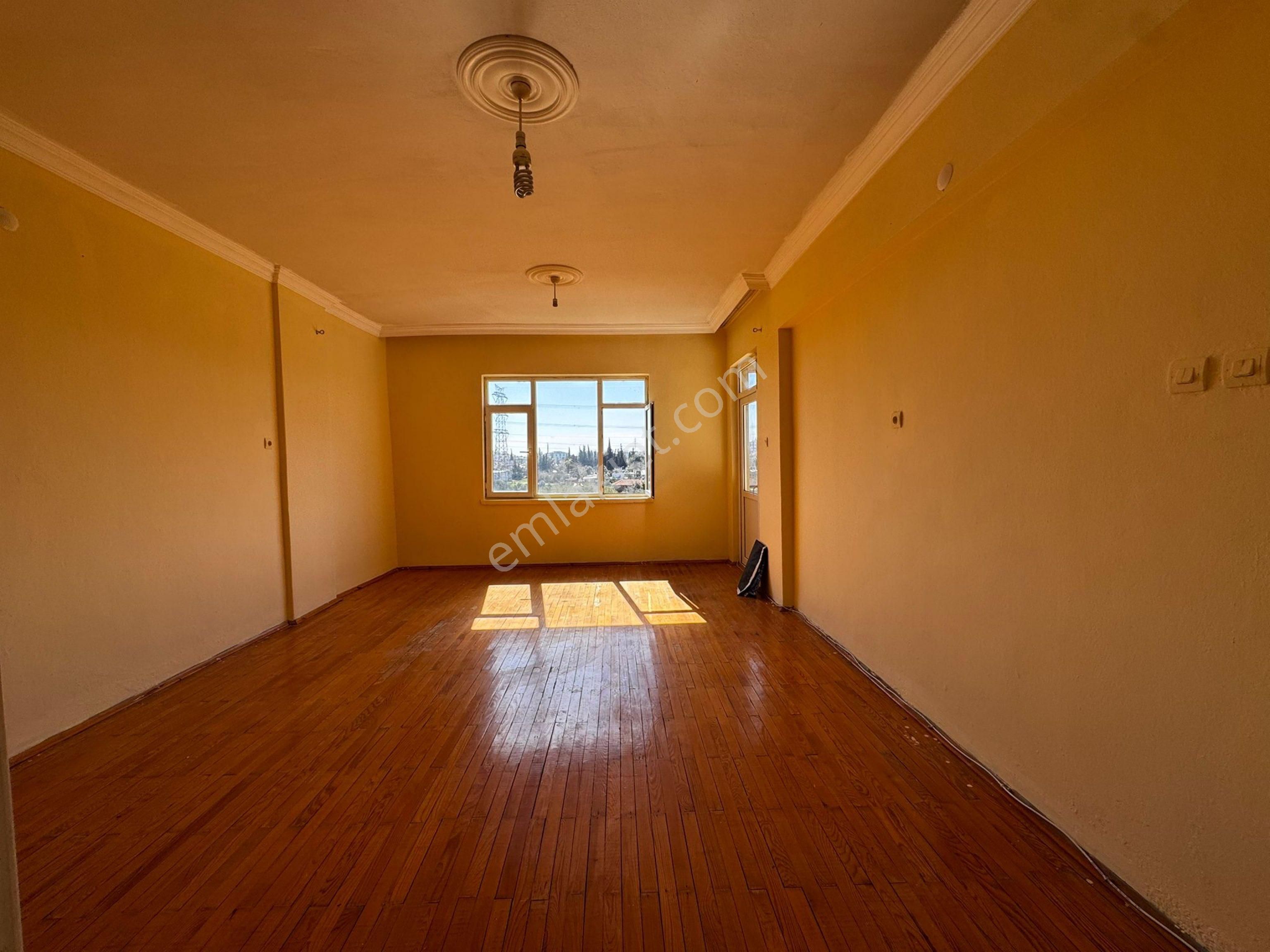 Kepez Güzelkent Sitesinde 3+1 Geniş Ara Katta Kiralık Daire - Görsel 18