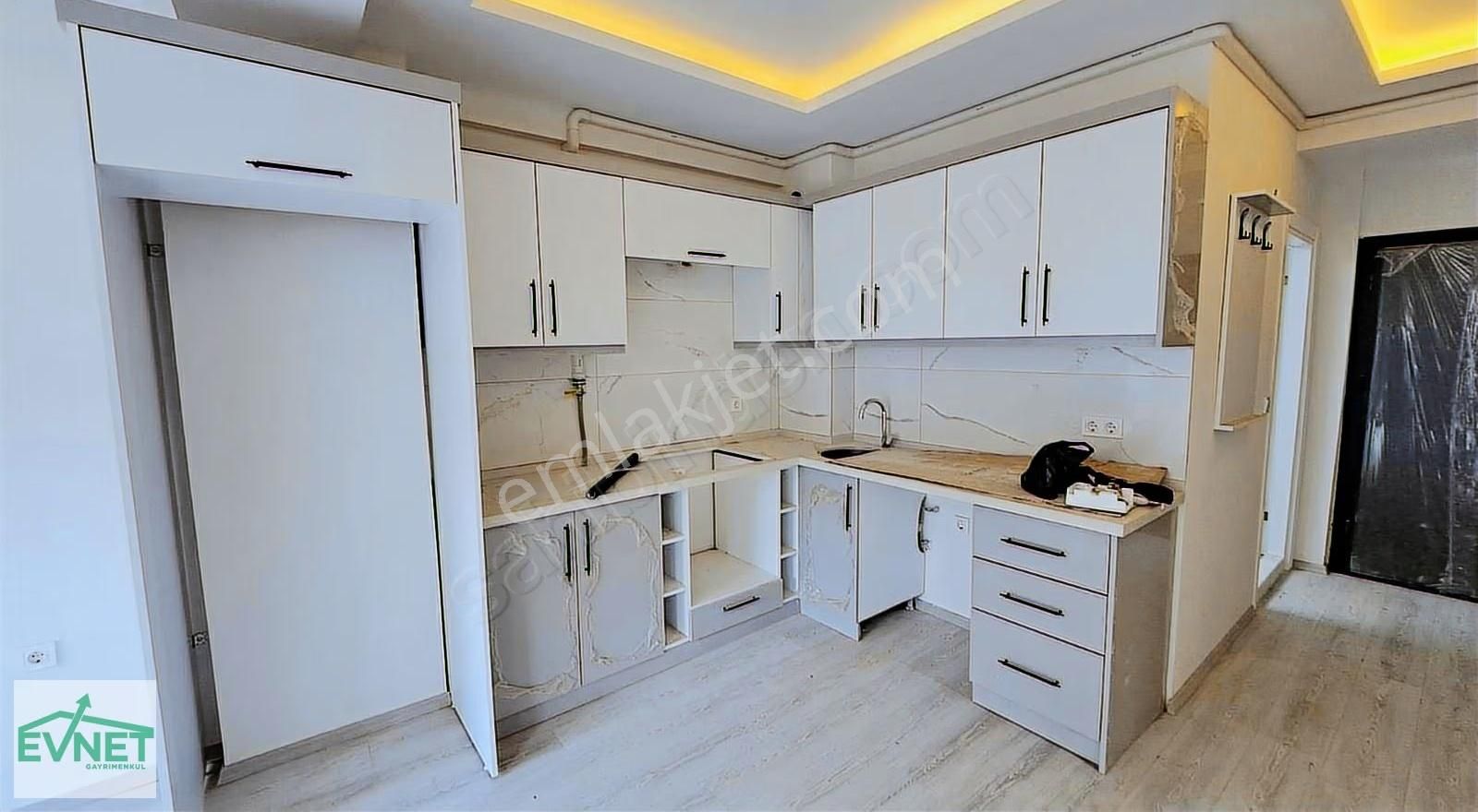 Merkezde Yatırıma Uygun Satılık 1+1 - Görsel 13