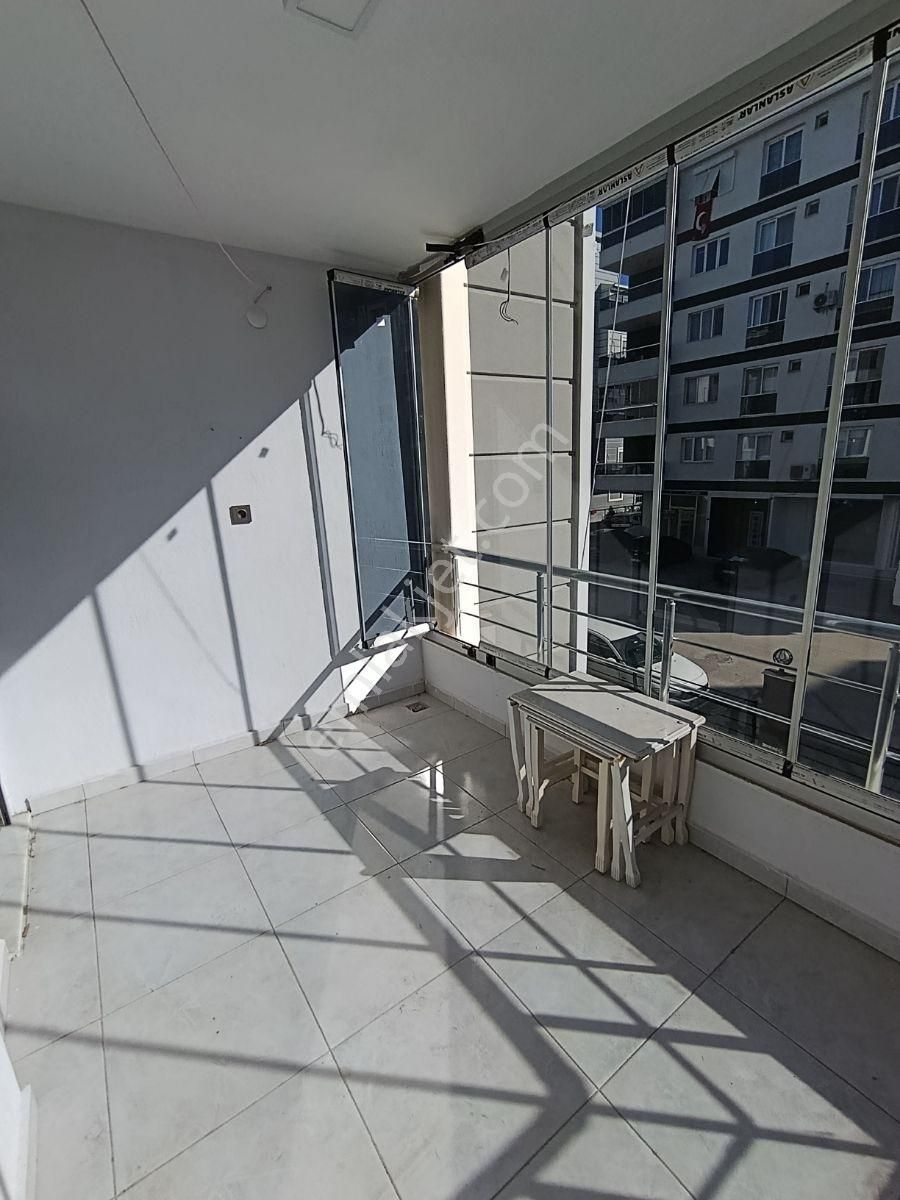 Muratbey'de Köşe Konumlu Aydınlık Ve Ferah 2+1 Kiralık Daire - Görsel 3