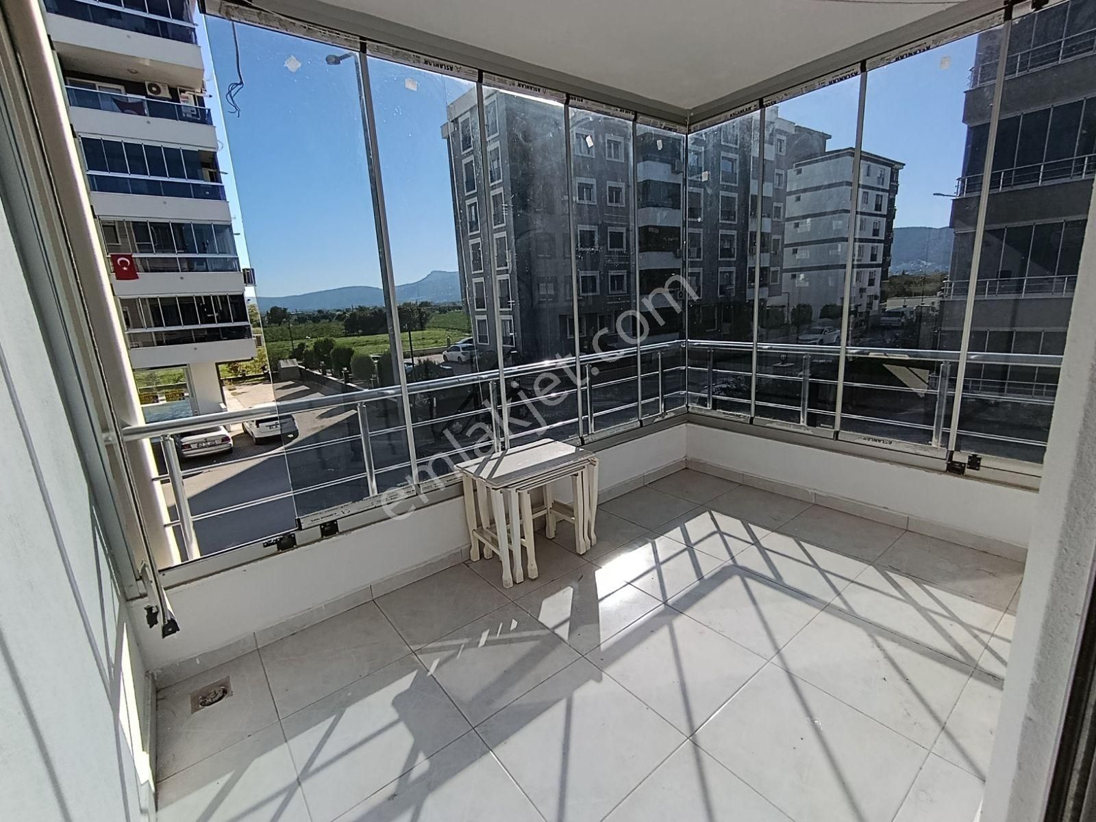 Muratbey'de Köşe Konumlu Aydınlık Ve Ferah 2+1 Kiralık Daire - Görsel 31