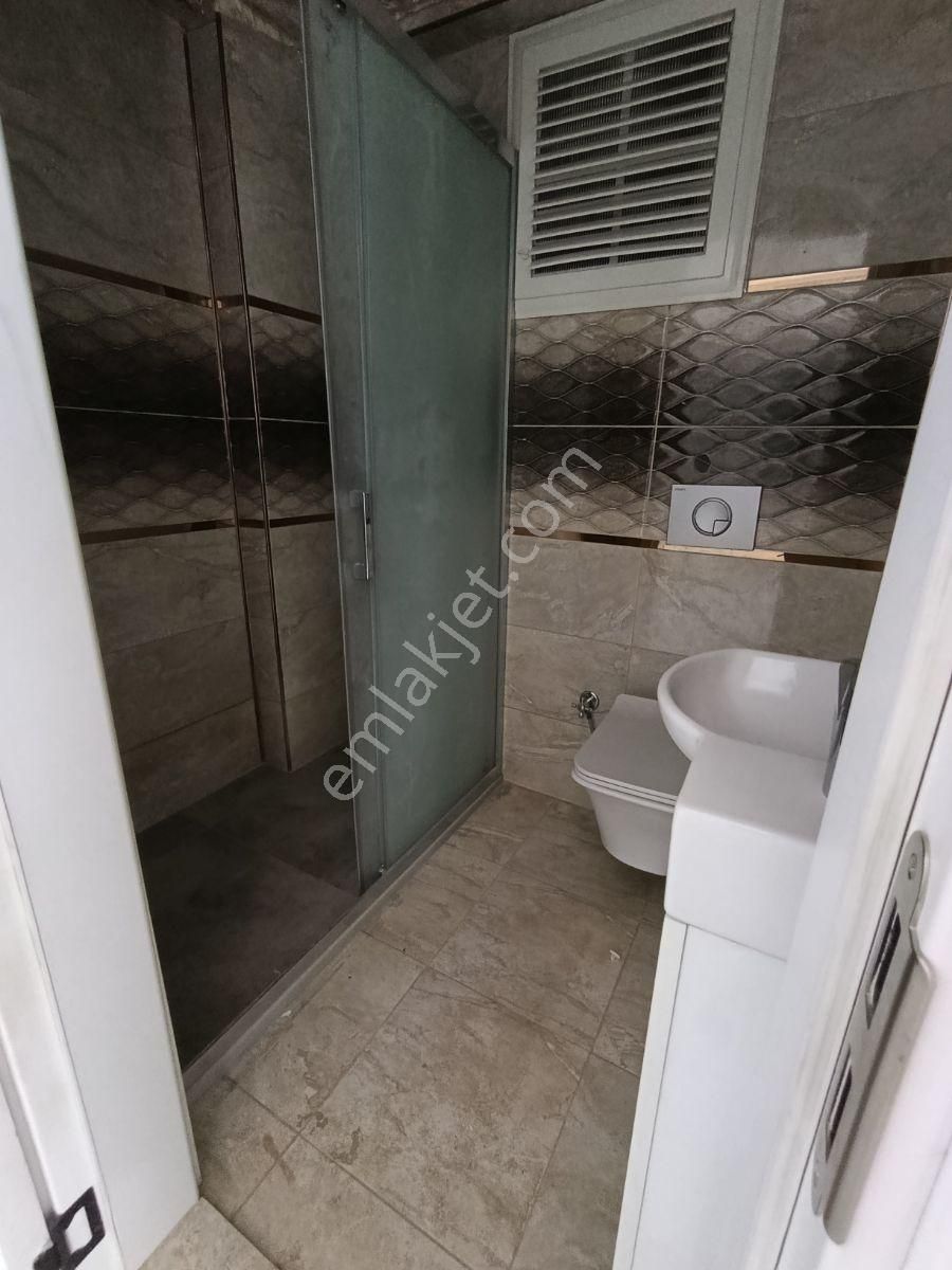 Muratbey'de Köşe Konumlu Aydınlık Ve Ferah 2+1 Kiralık Daire - Görsel 13