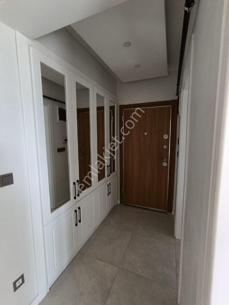 Muratbey'de Köşe Konumlu Aydınlık Ve Ferah 2+1 Kiralık Daire - Görsel 22