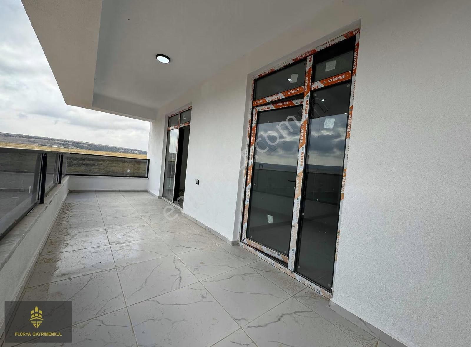 Site İçi Sıfır Lüks Ara Kat Kiralık 2+1 Daire - Görsel 6