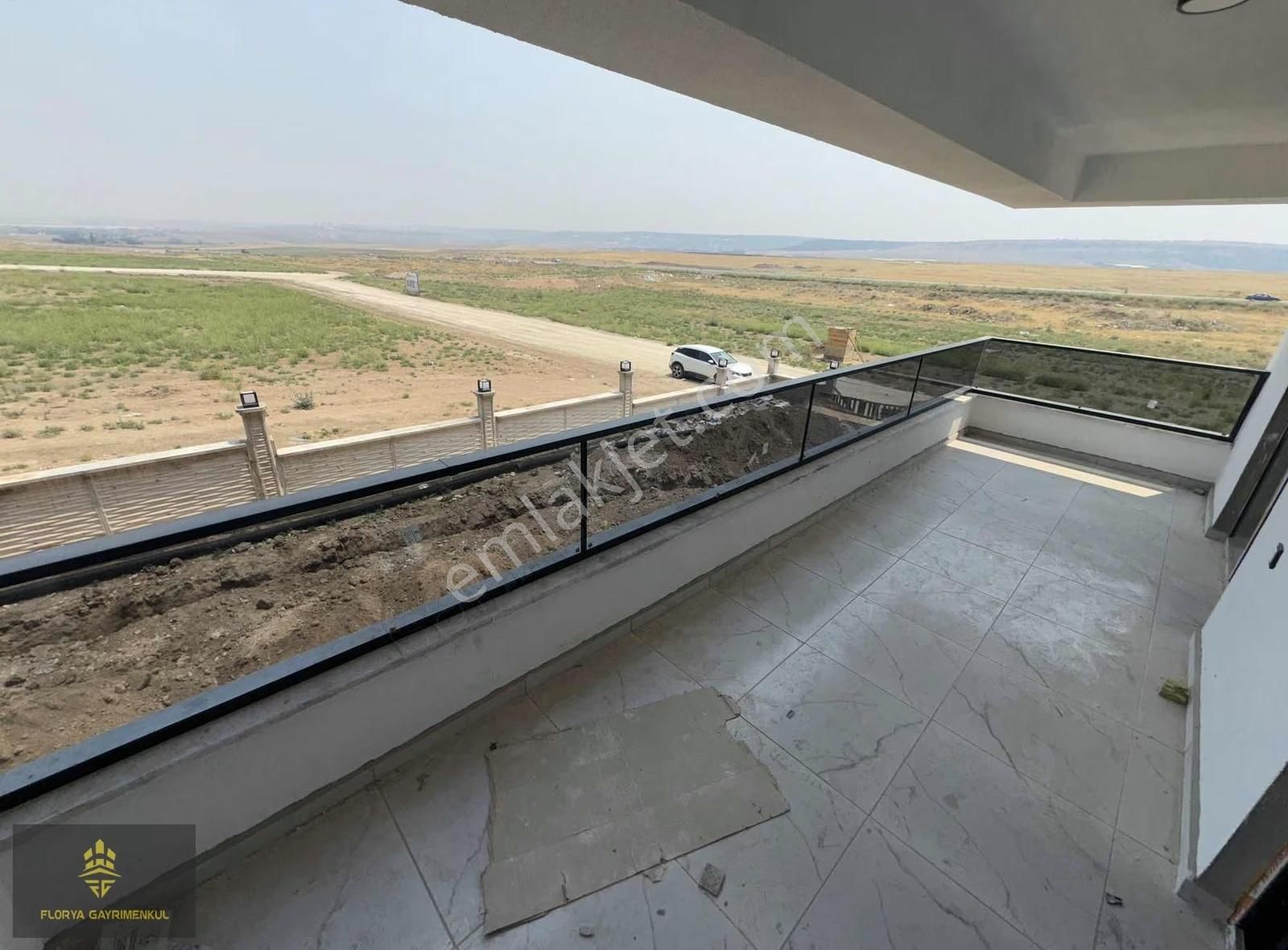 Site İçi Sıfır Lüks Ara Kat Kiralık 2+1 Daire - Görsel 3