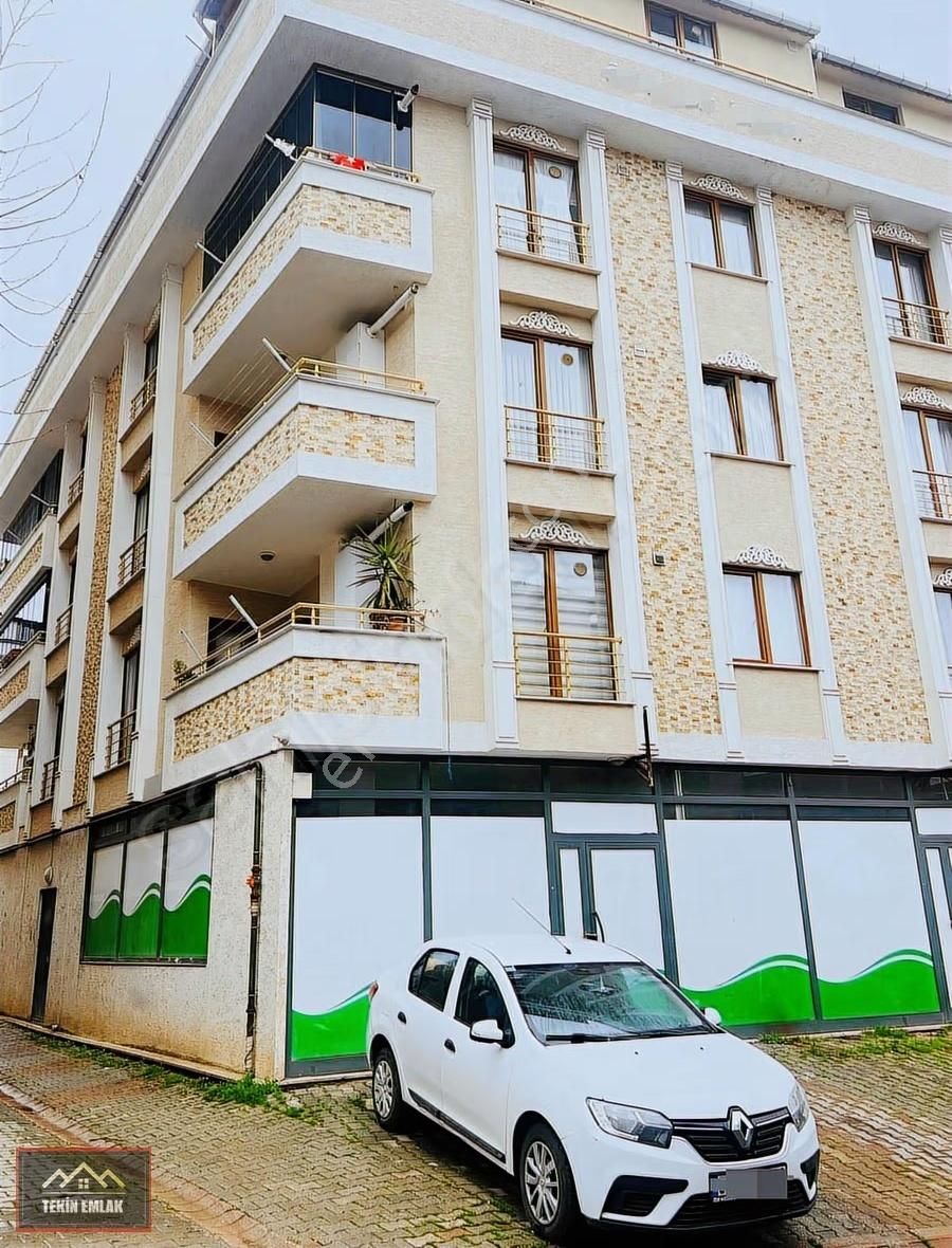 İstanbul Sancaktepe Yunusemre Mah. Satılık 3+3 Üst Dübleks 220m²